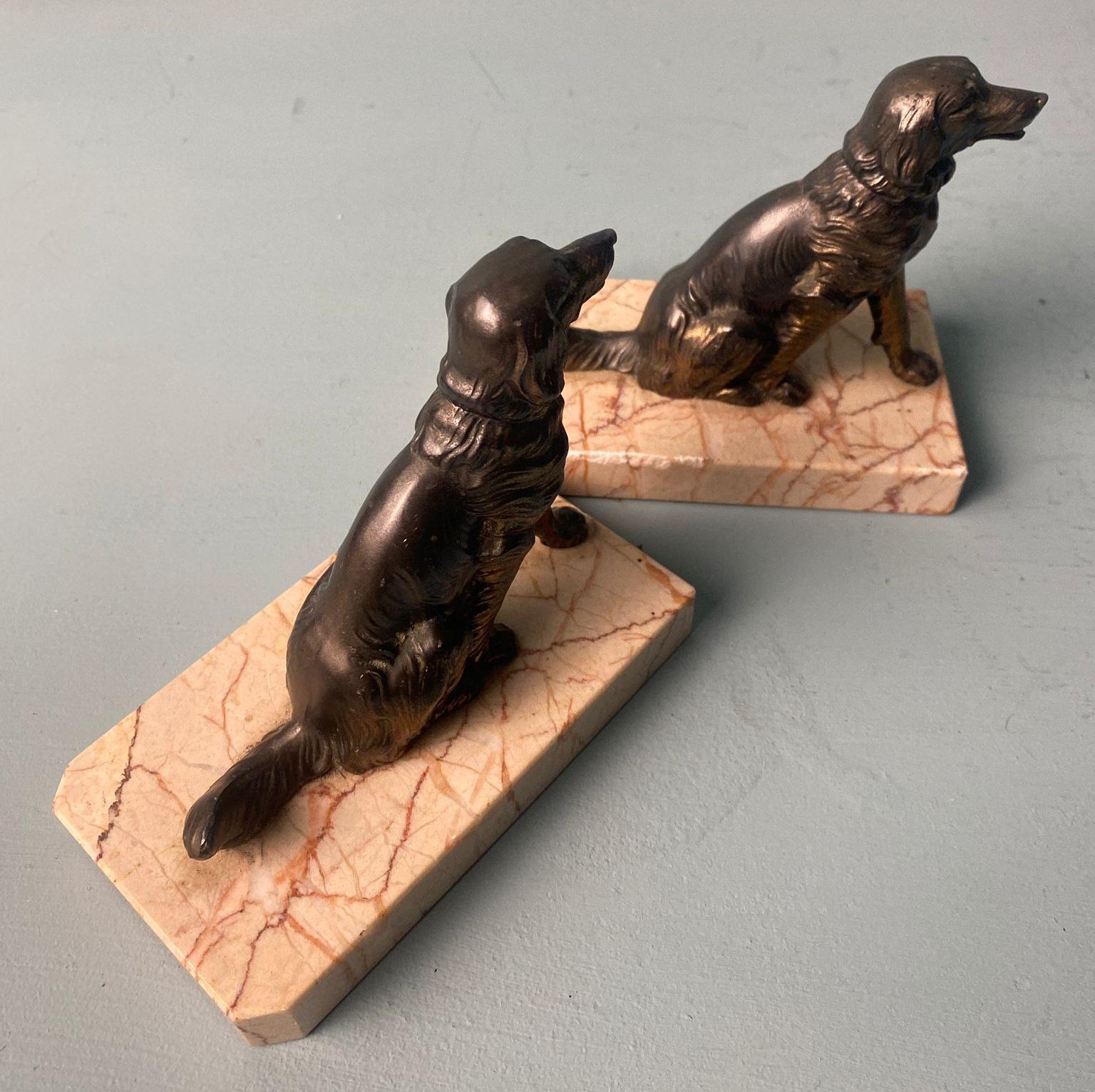 Art Deco France Pair Of Metal Bookends Featuring Dogs With A Fine Marble Base For Sale 1