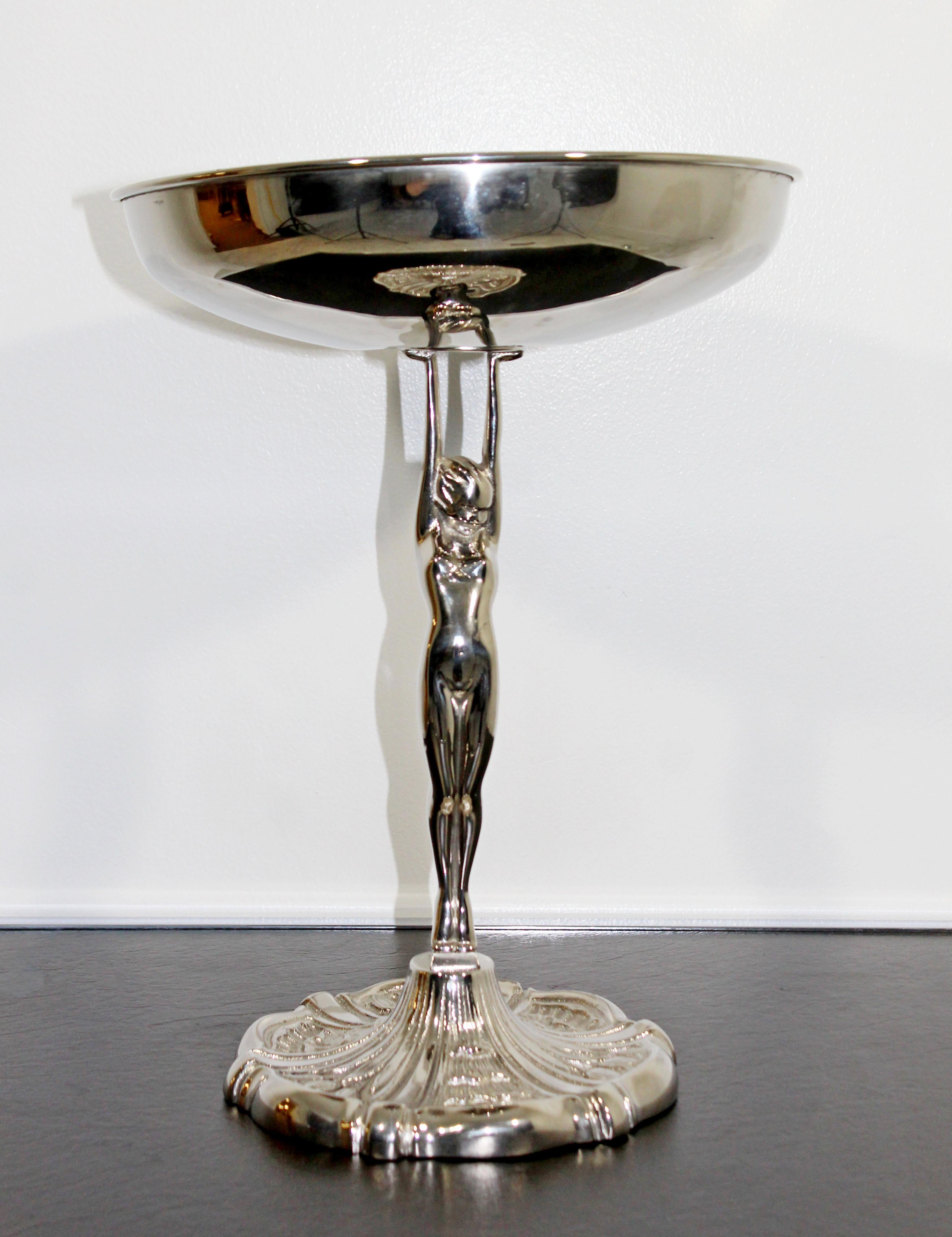 For your consideration is a fantastic, Frankart, aluminum cast pedestal or art bowl, with a nude woman for the stem, circa the 1940s. In very good condition. The dimensions are 11