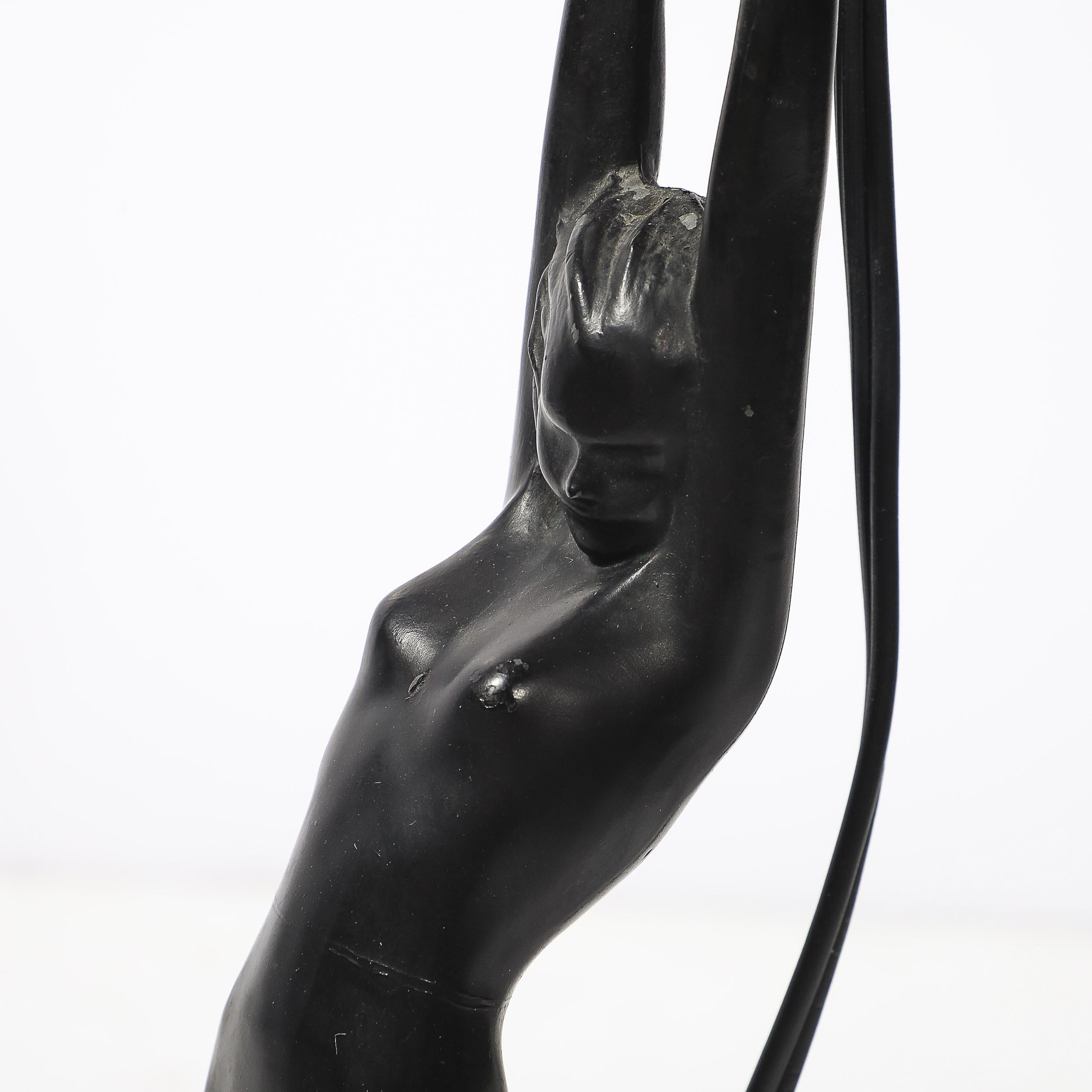 Lampada da tavolo Art Deco Frankart L210 con paralume in bronzo nudo e vetro bianco craqueleur in vendita 8