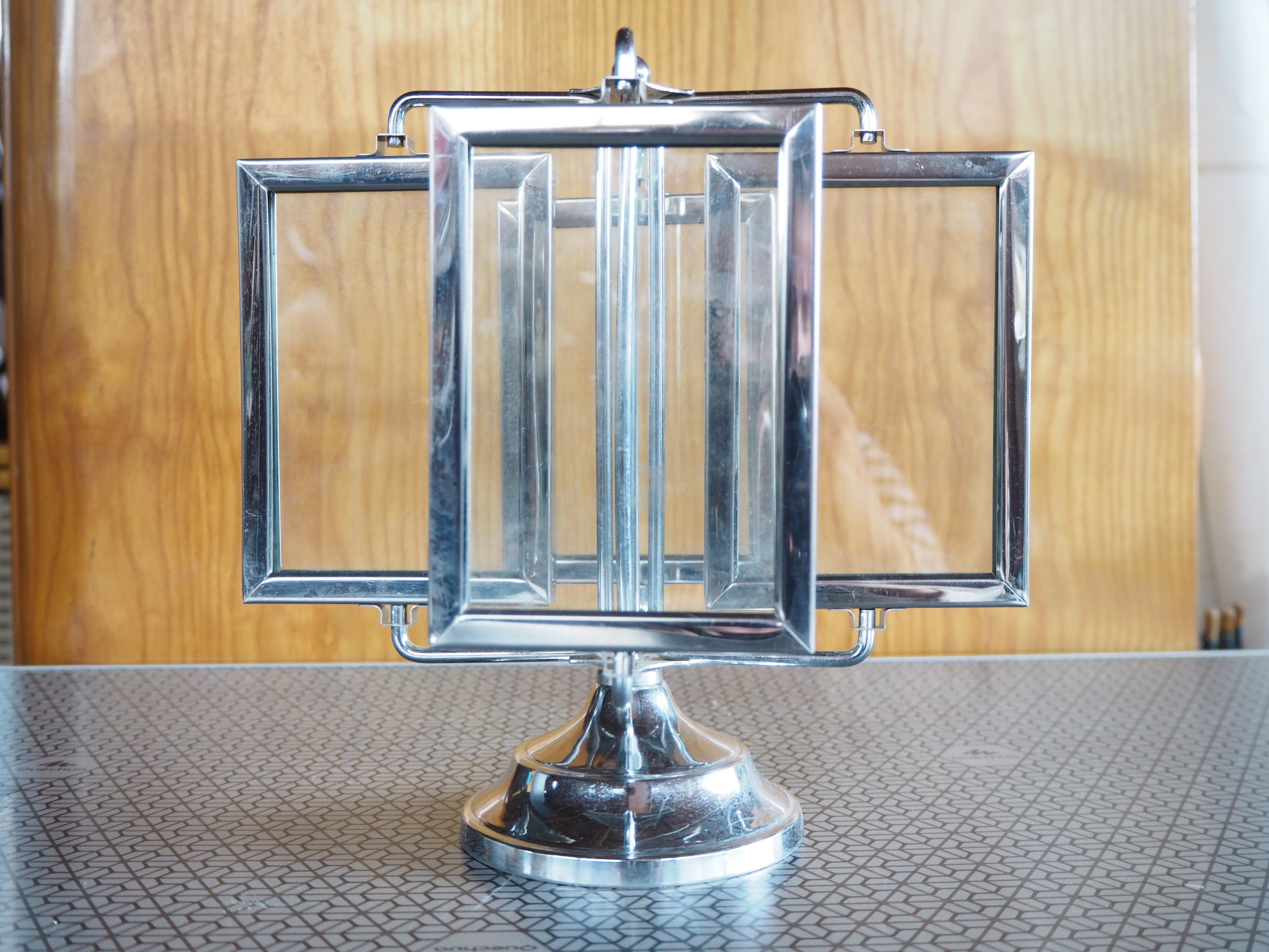 Cadre photo Art déco sur pied en chrome, années 1930 en vente 6