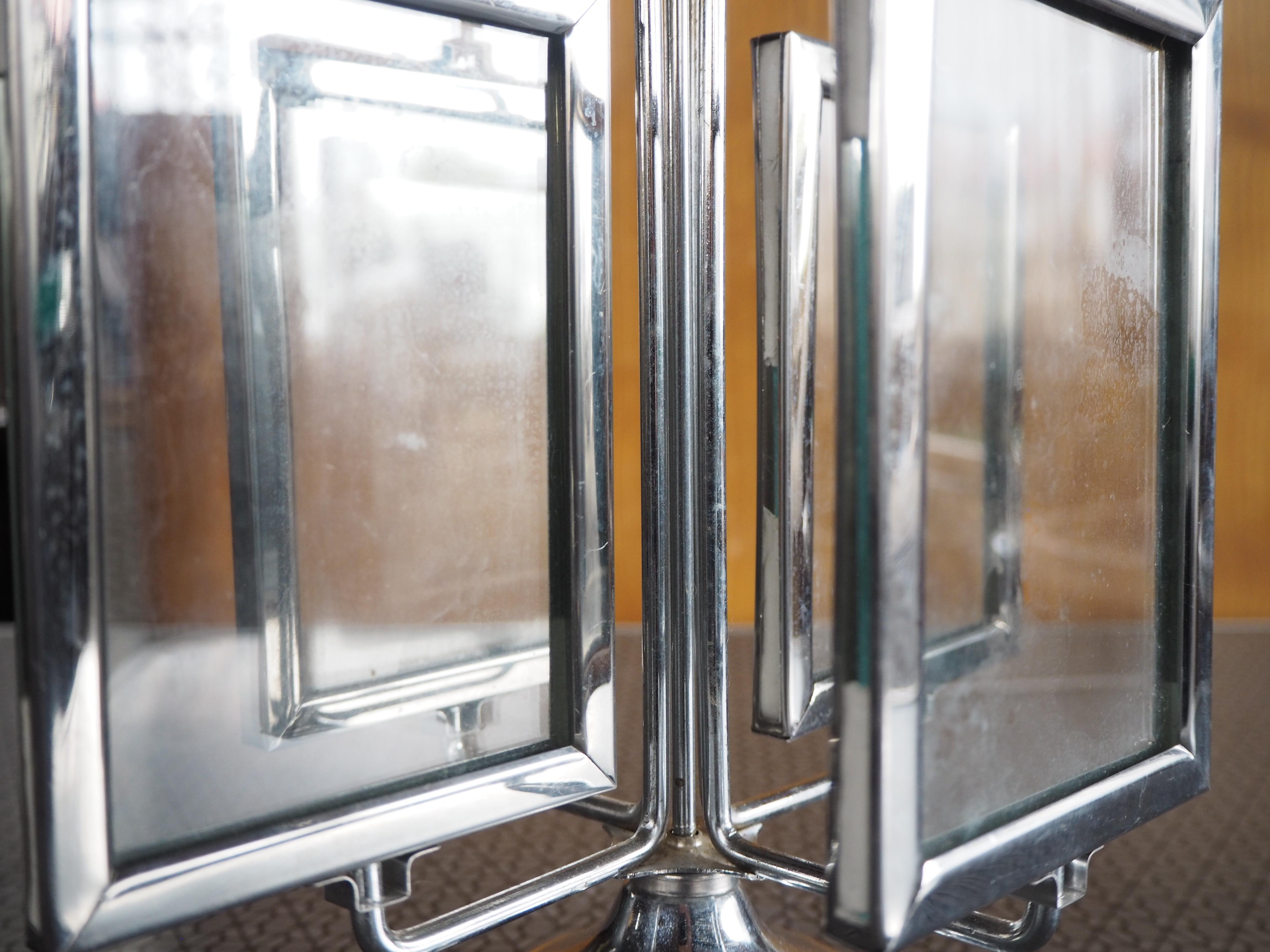 Cadre photo Art déco sur pied en chrome, années 1930 en vente 9