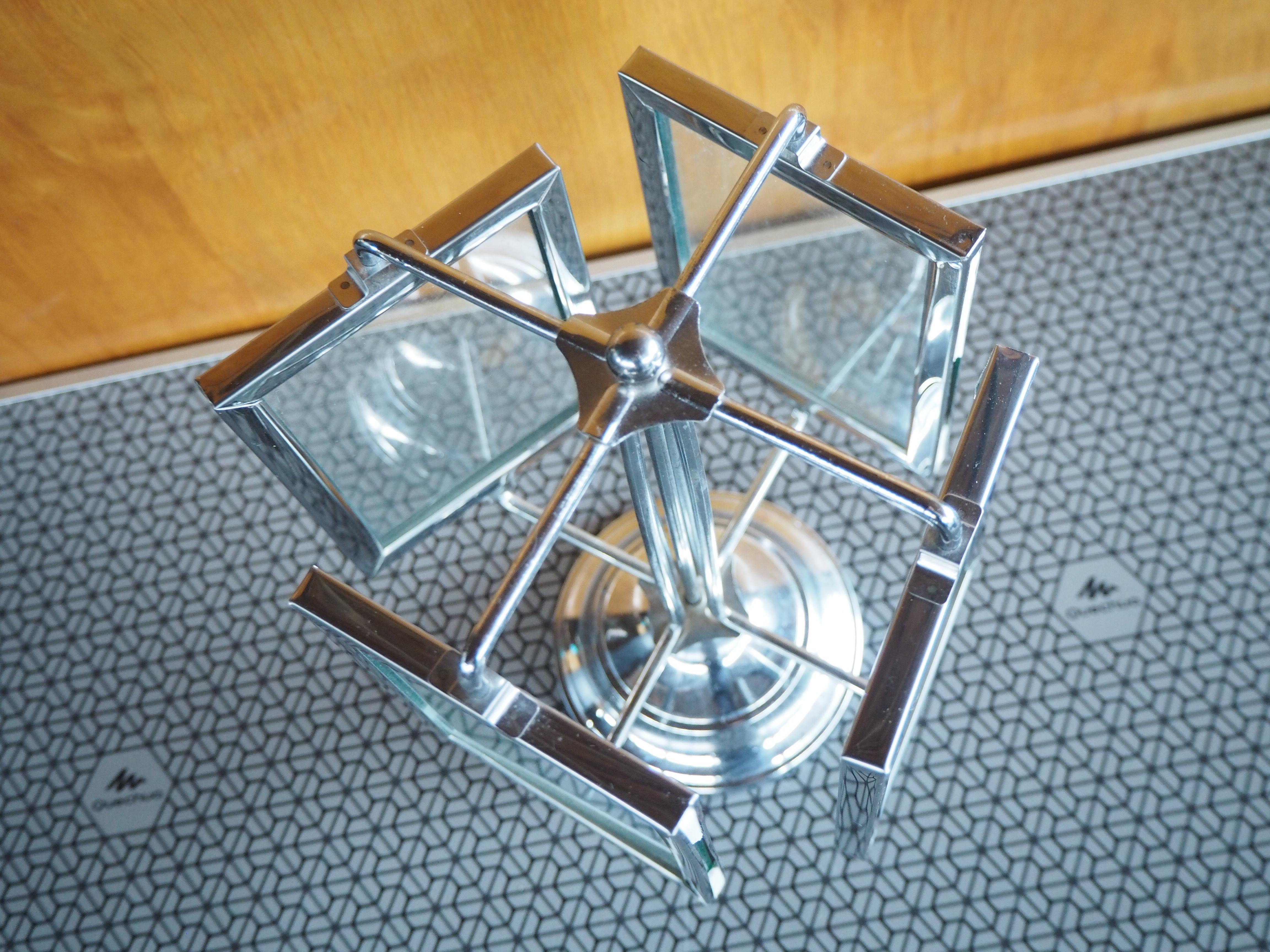 Chrome Cadre photo Art déco sur pied en chrome, années 1930 en vente