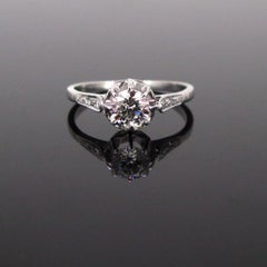 Art Deco French 0.90 Carat Diamond Solitaire Platinum Ring