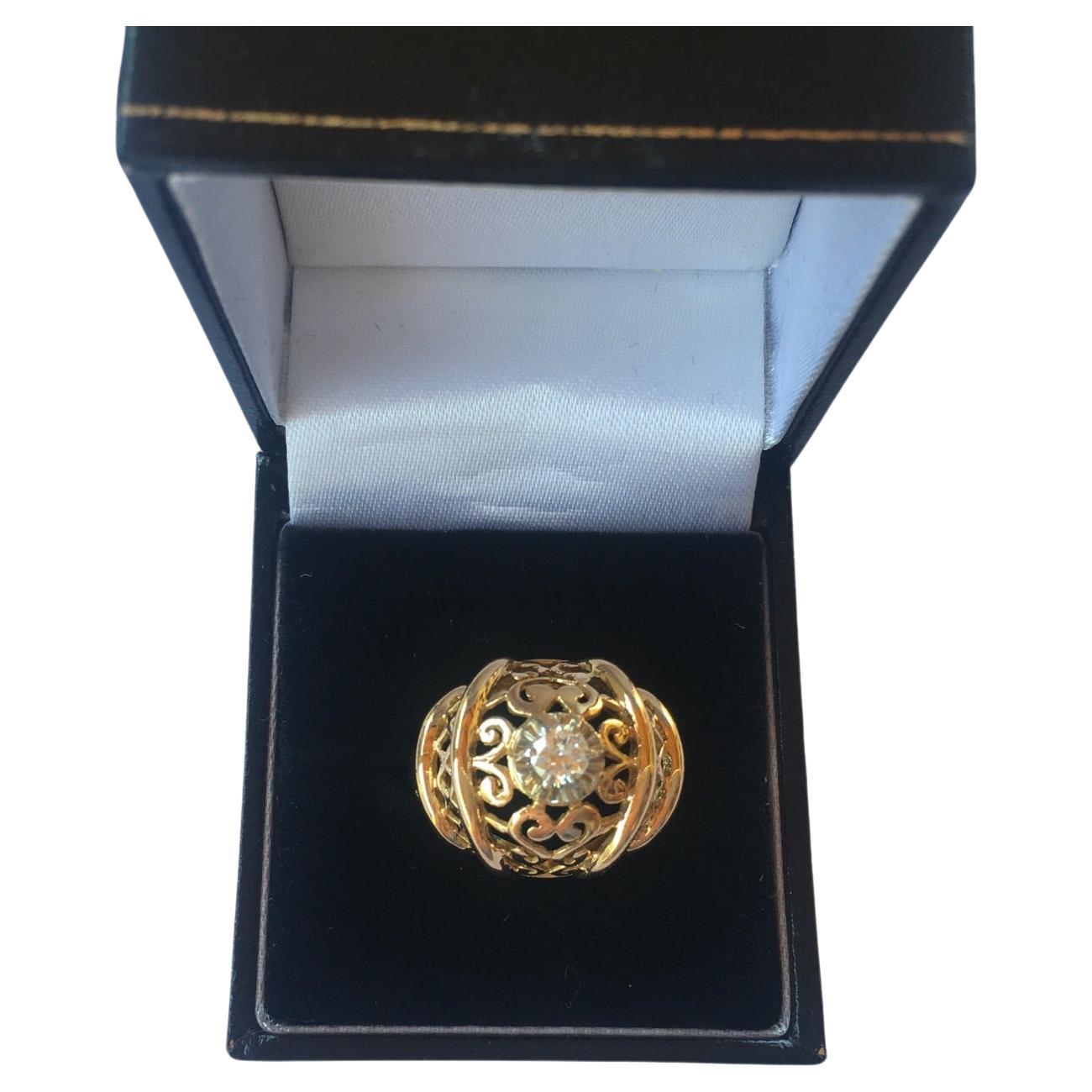 Art Deco French 18 Carat Gold Dome Ring Set with a Single Diamond For Sale