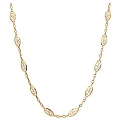 Art Deco French 18 Karat Yellow Gold Filigree Chain Link Necklace 
