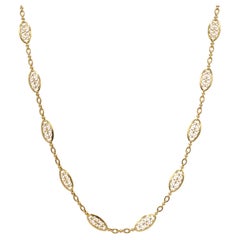 Art Deco French 18 Karat Yellow Gold Filigree Chain Link Necklace