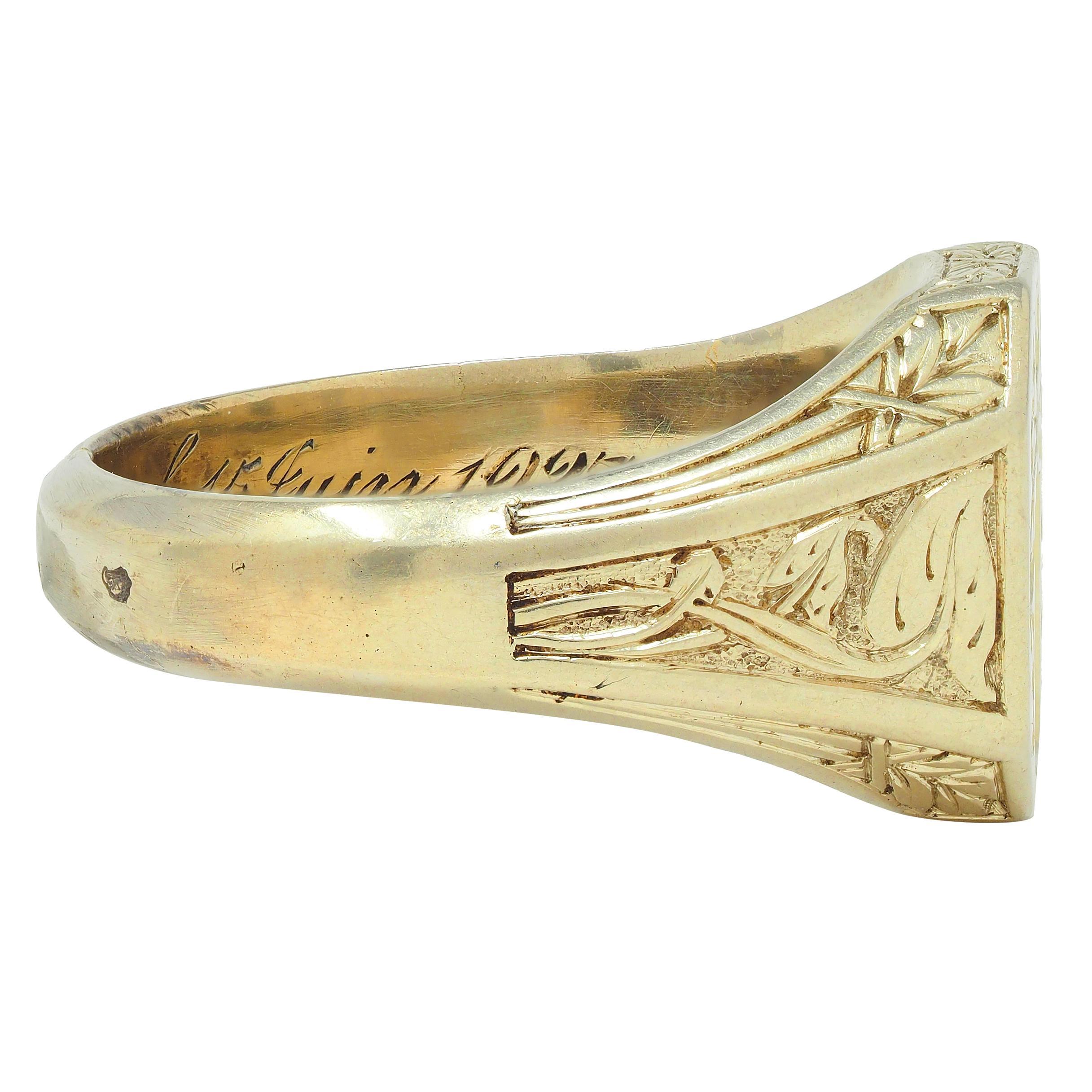 Art Deco French 1927 18 Karat Yellow Gold Unsiex Heraldry Signet Ring In Excellent Condition In Philadelphia, PA