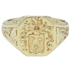 Signature héraldique française Art Déco 1927 en or jaune 18 carats Unsiex