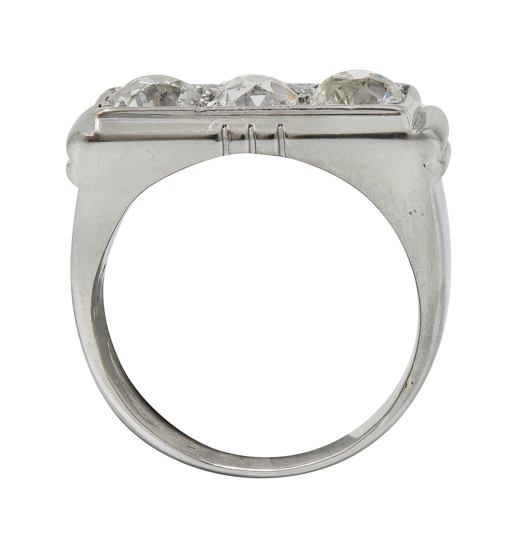 Art Deco French 2.05 CTW Old Mine Diamond Platinum Vintage Three Stone Band Ring In Good Condition For Sale In Philadelphia, PA