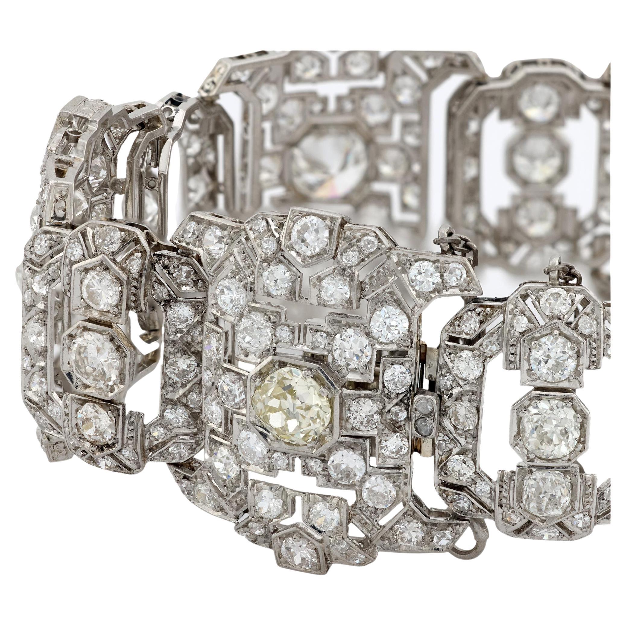 Bracelet Art Déco français 31 carats diamants or blanc 18k