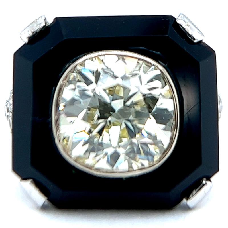 Women's or Men's Art Deco French 3.25 Carat Cushion Cut Diamond Onyx 18 Karat White Gold Ring