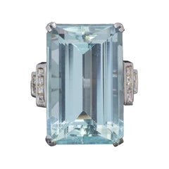 Art Deco French 56 Carat Aquamarine Diamond Ring Platinum, circa 1930
