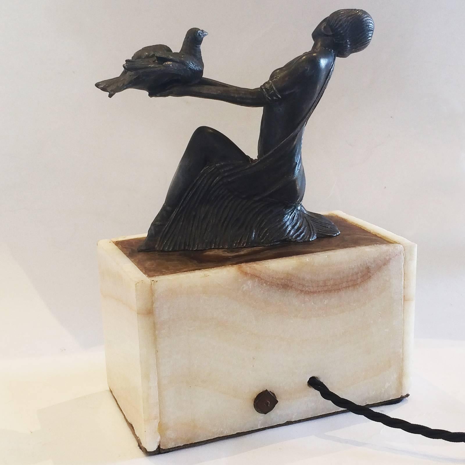Art Deco French Alabaster Lamp with Woman with Dove In Excellent Condition In Daylesford, Victoria