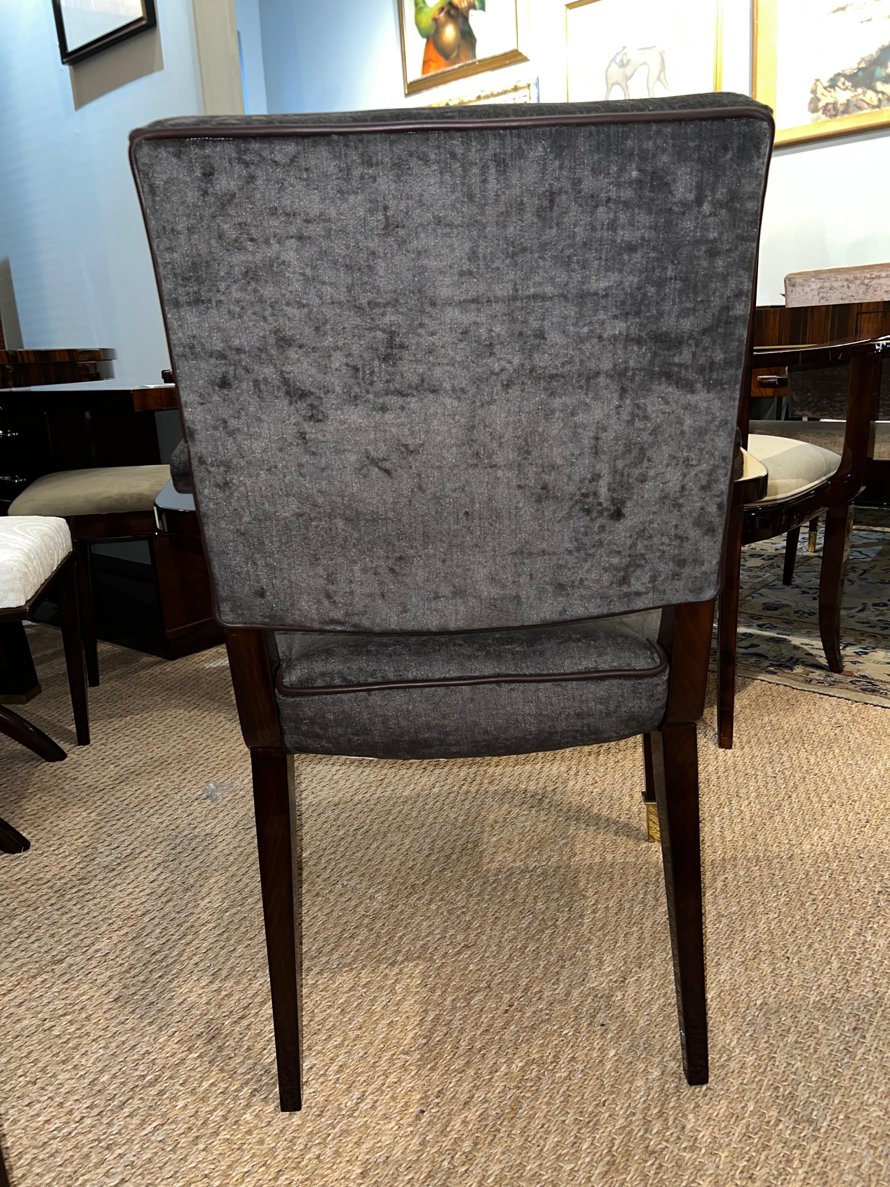Art Deco French Arm Chair in Walnut In Excellent Condition For Sale In Houston, TX