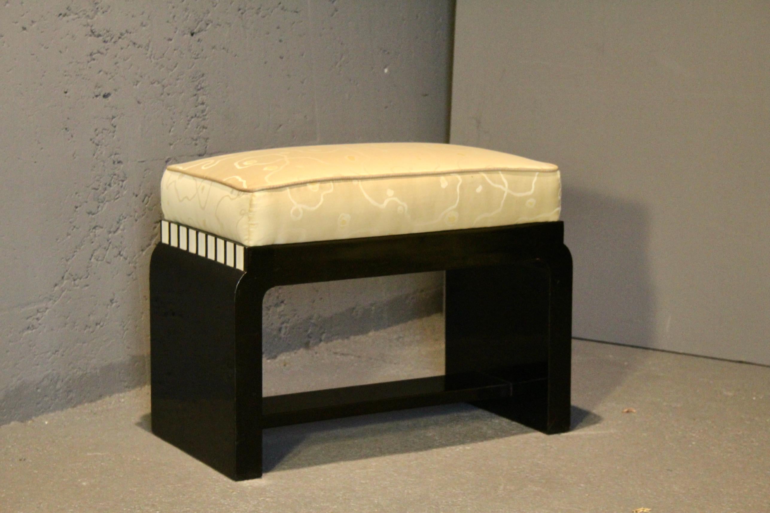 Art deco stool with black lacquer and resin 