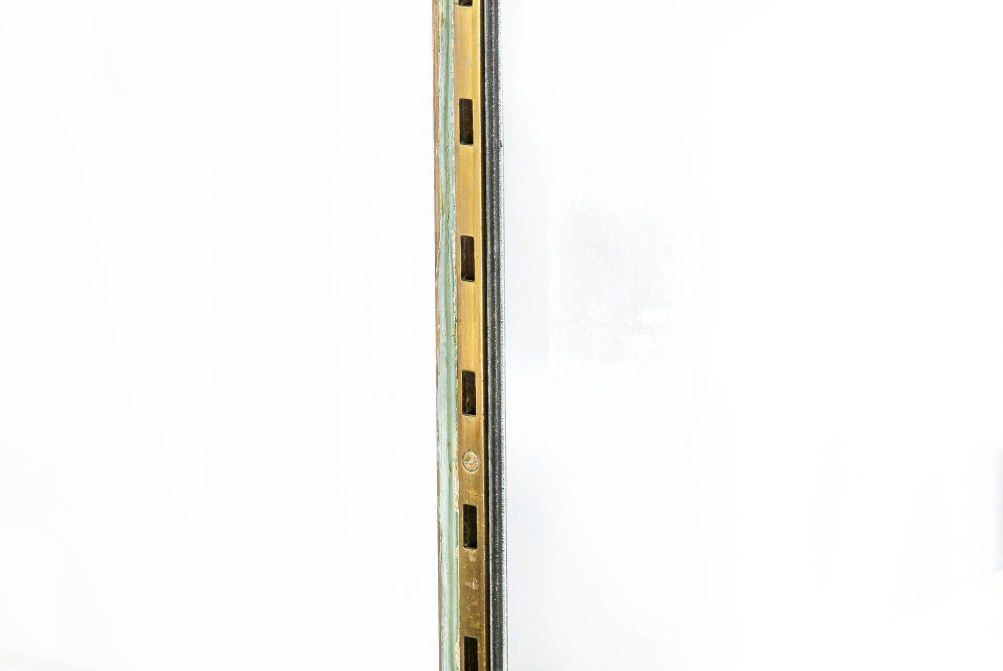 Art Deco French Bronze, Brass and Glass Display Cabinet circa 1930s For Sale 6