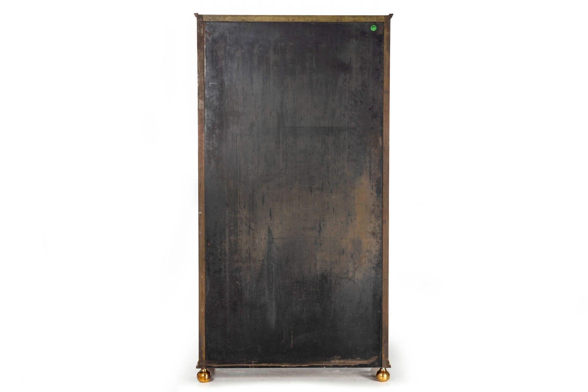Art Deco French Bronze, Brass and Glass Display Cabinet circa 1930s For Sale 1