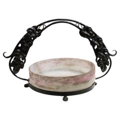 Französischer Tafelaufsatz im Art-Deco-Stil:: signiert Muller Frères Luneville:: Frankreich:: um 1925