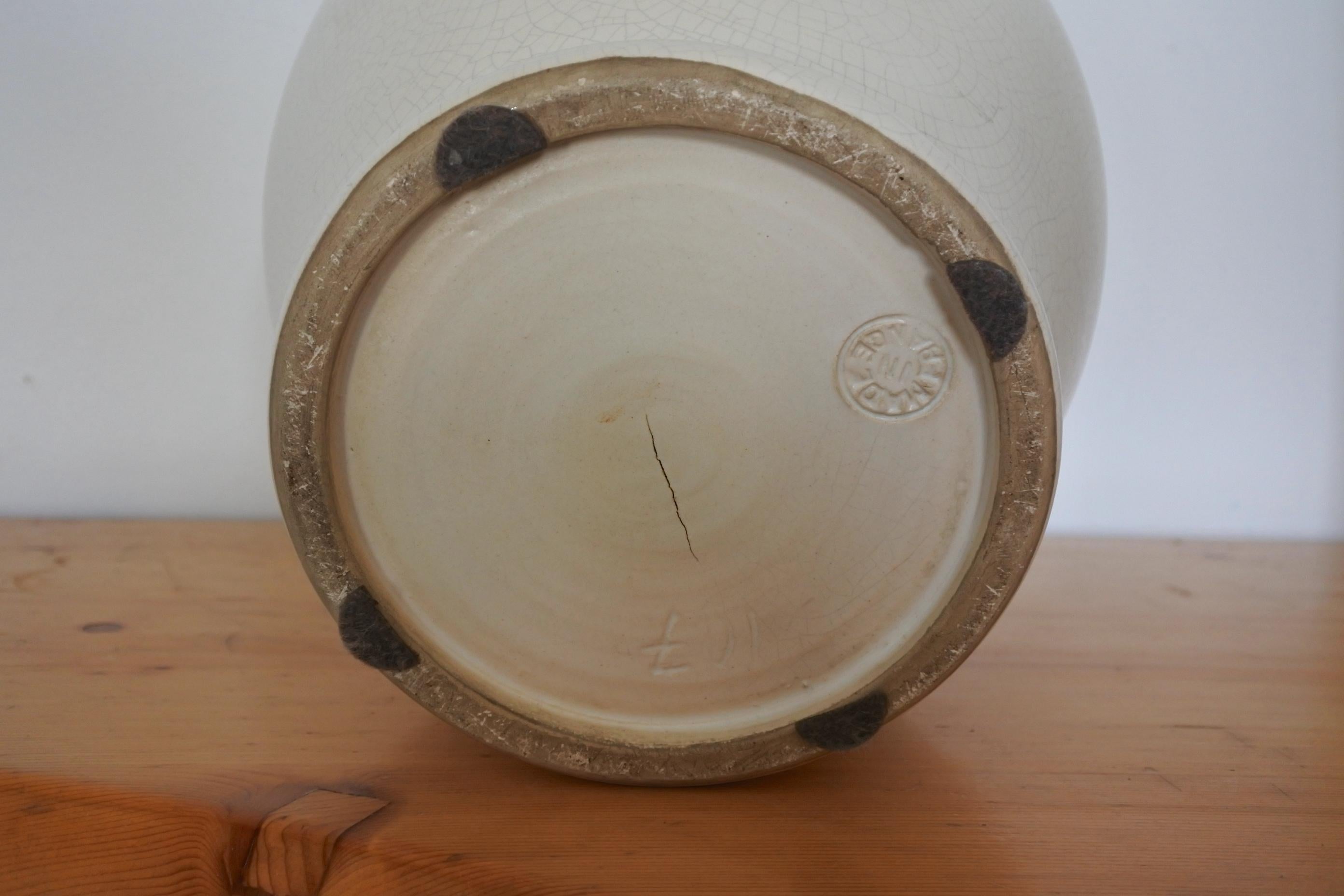 Céramique Vase en céramique Art déco français par Pol Chambost en vente