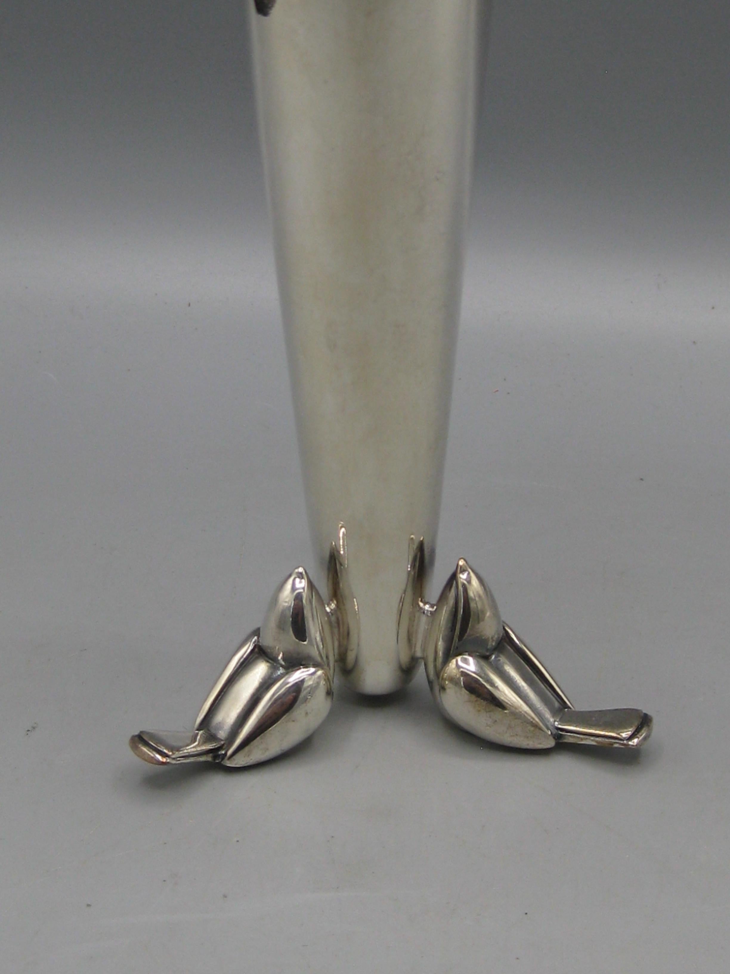 Jarrón de capullos de plata Christofle francés Art Déco Hecho en Francia en venta 3