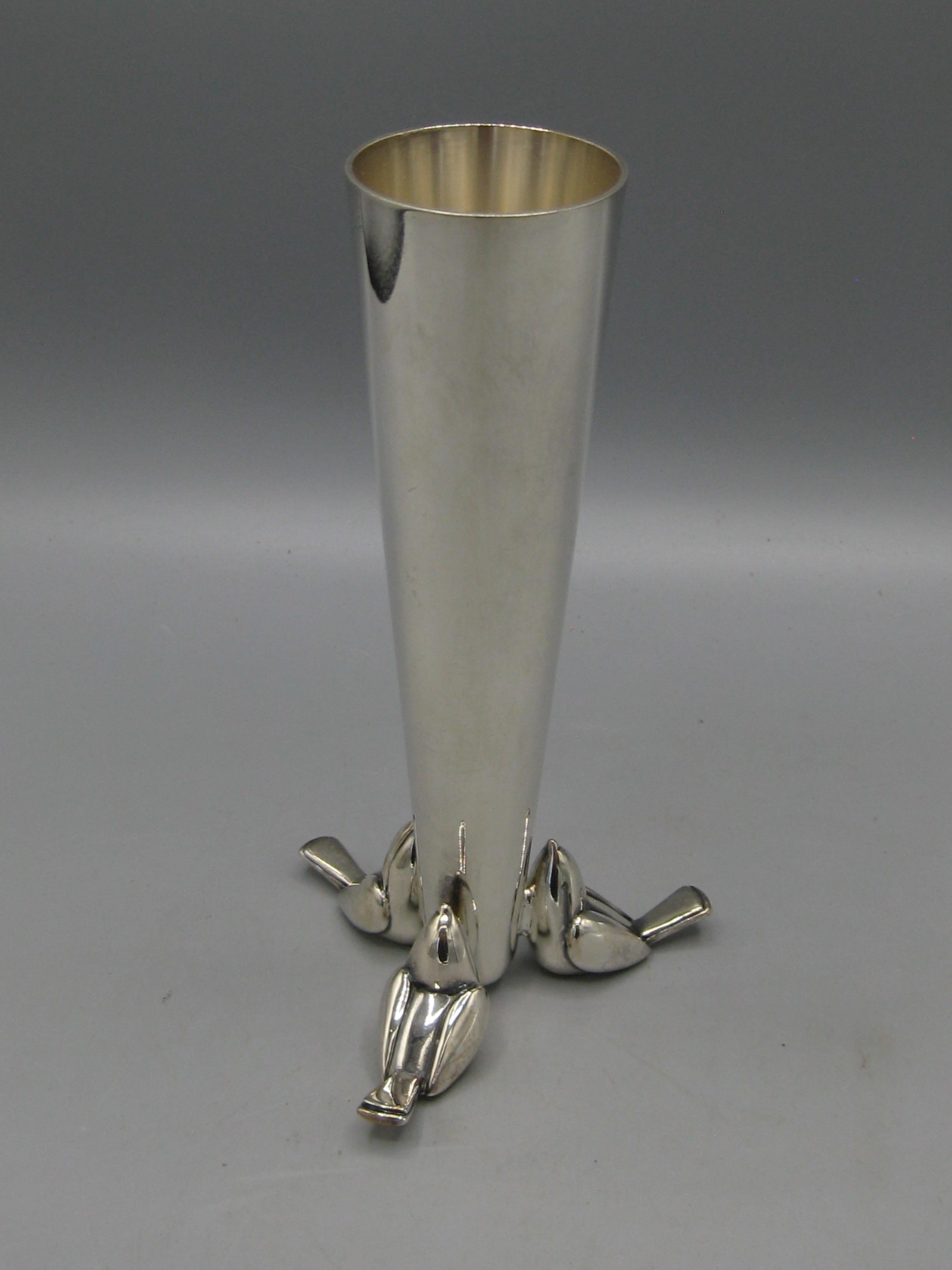 Jarrón de capullos de plata Christofle francés Art Déco Hecho en Francia en Excelente estado para la venta en San Diego, CA
