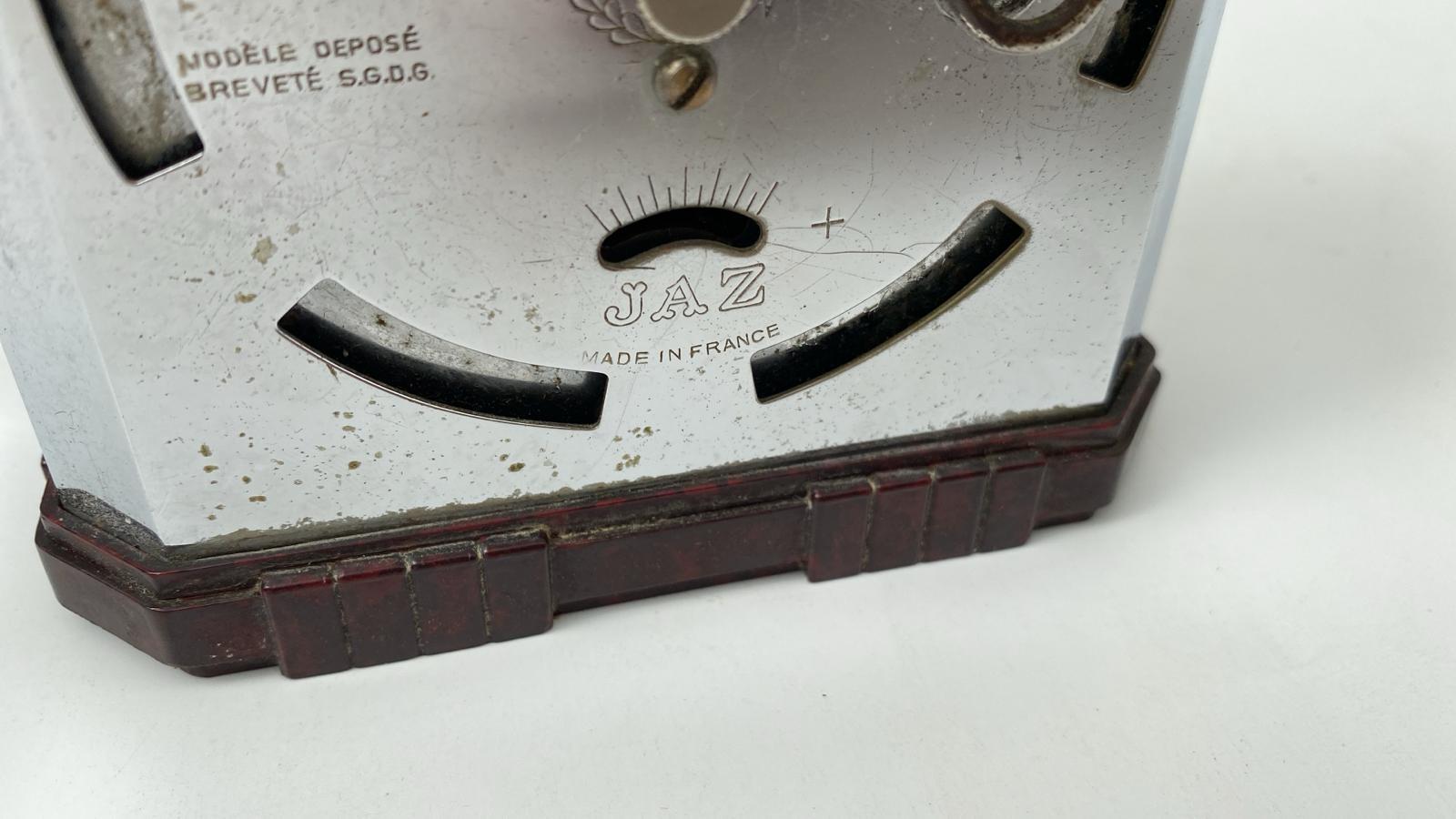 Art Deco French Chrome & Bakelite Clock by Jaz, c1930 For Sale 5