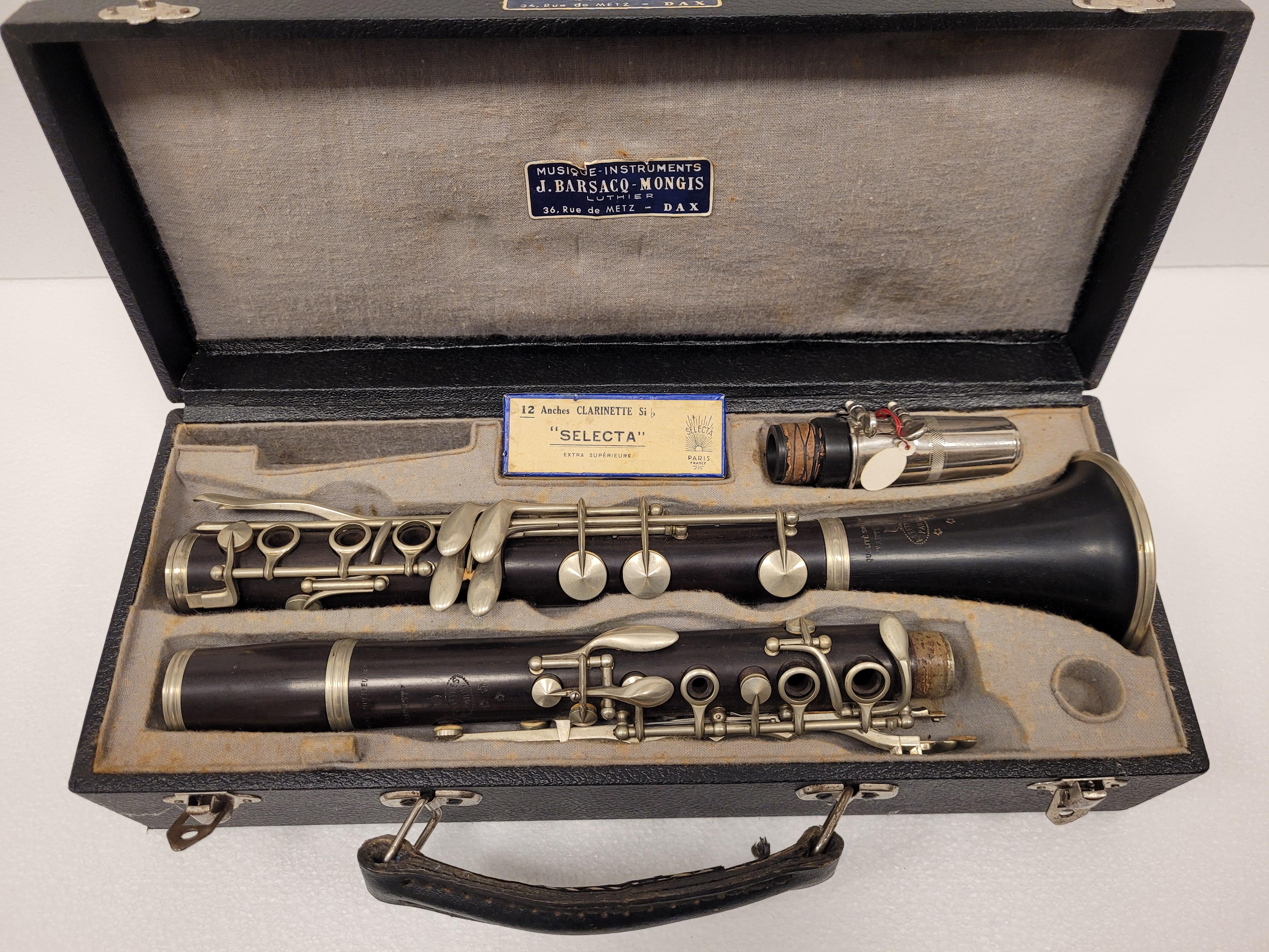 Art Deco French Clarinet, A. Lefêvre, 30’s – France- case 15