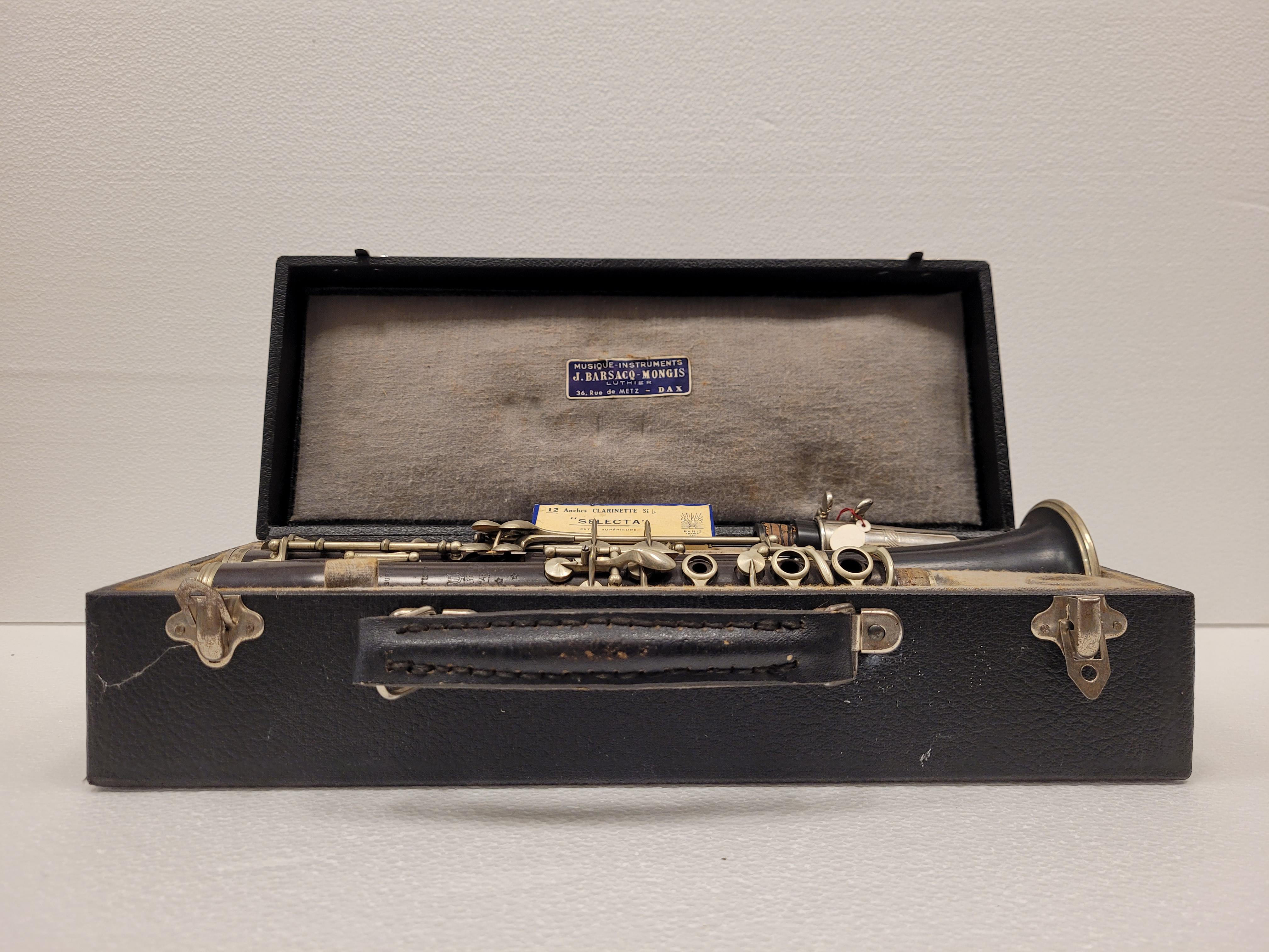 Art Deco French Clarinet, A. Lefêvre, 30’s – France- case 4