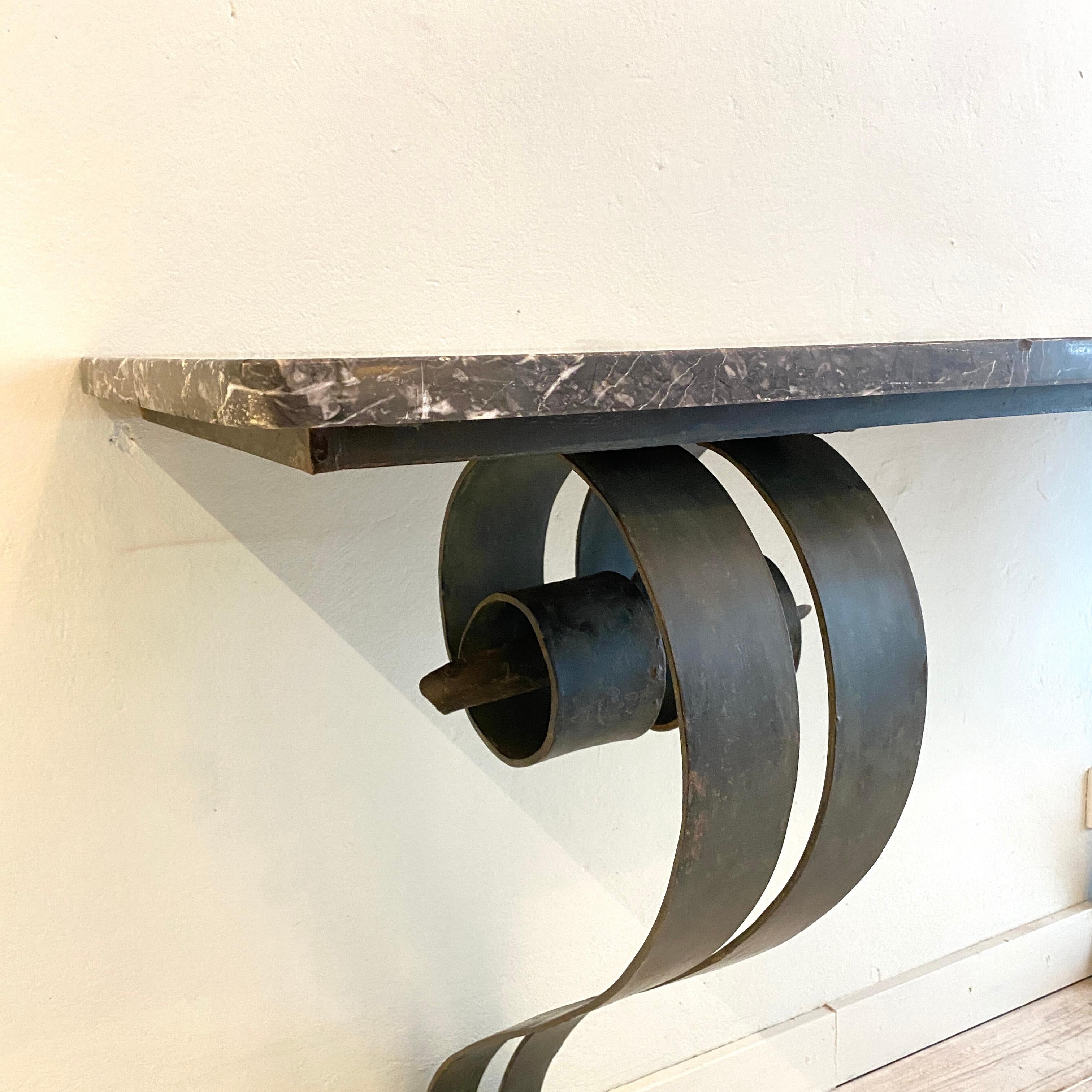 French Art Deco Console Table in Forged Metal and Marble by Raymond Subes, 1925 For Sale 1