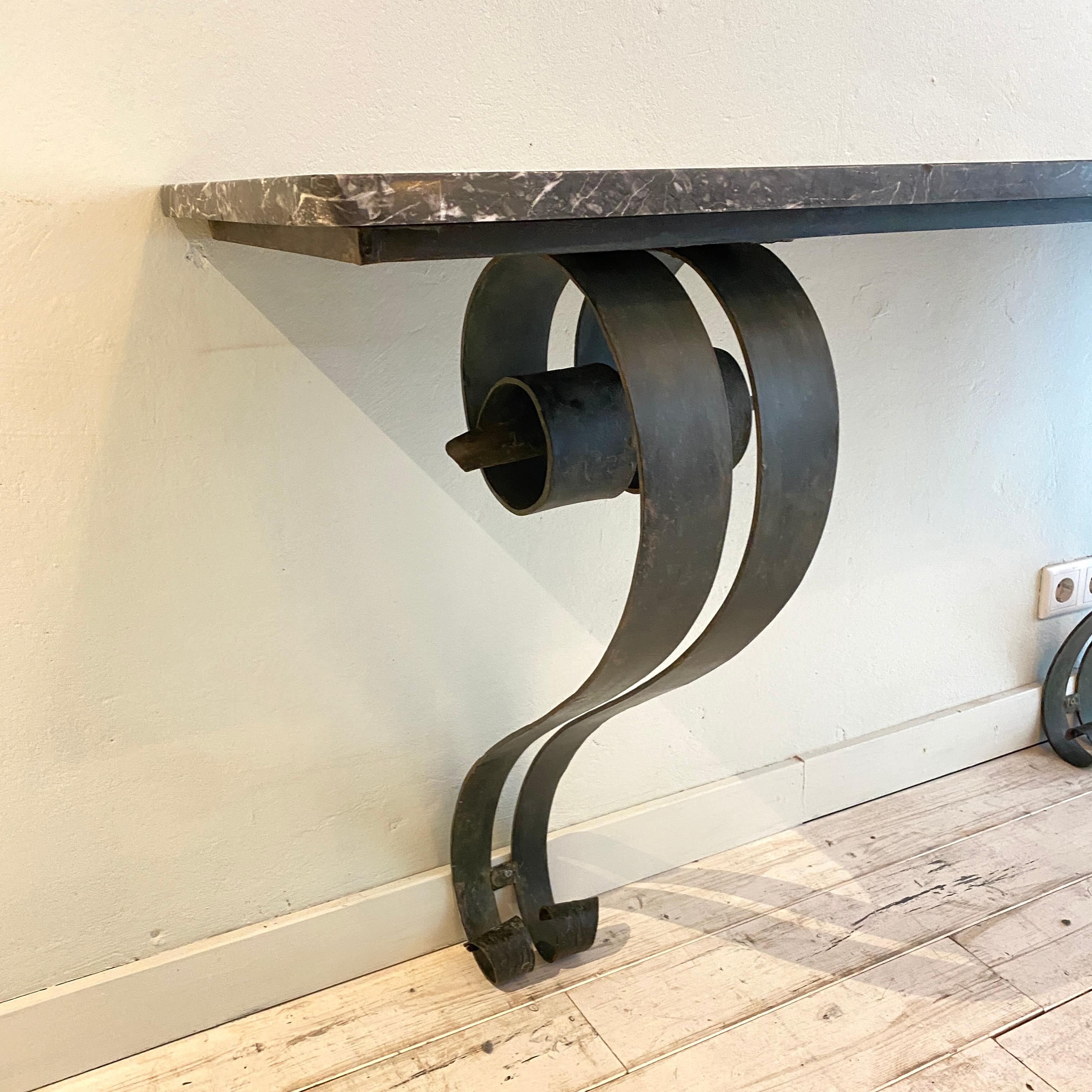 French Art Deco Console Table in Forged Metal and Marble by Raymond Subes, 1925 For Sale 3