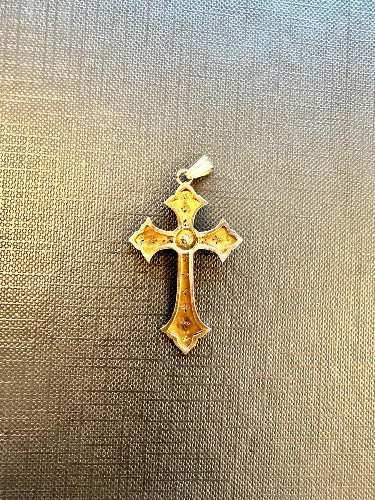Women's or Men's Art Deco French Cross in Yellow Gold and Pearl with Lily Motifs For Sale
