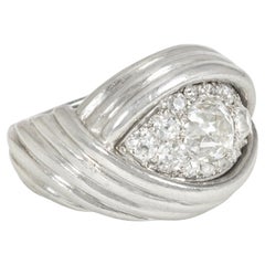 Französischer Art-Déco-Ring aus Platin mit Diamanten und Platin im Turban-Stil