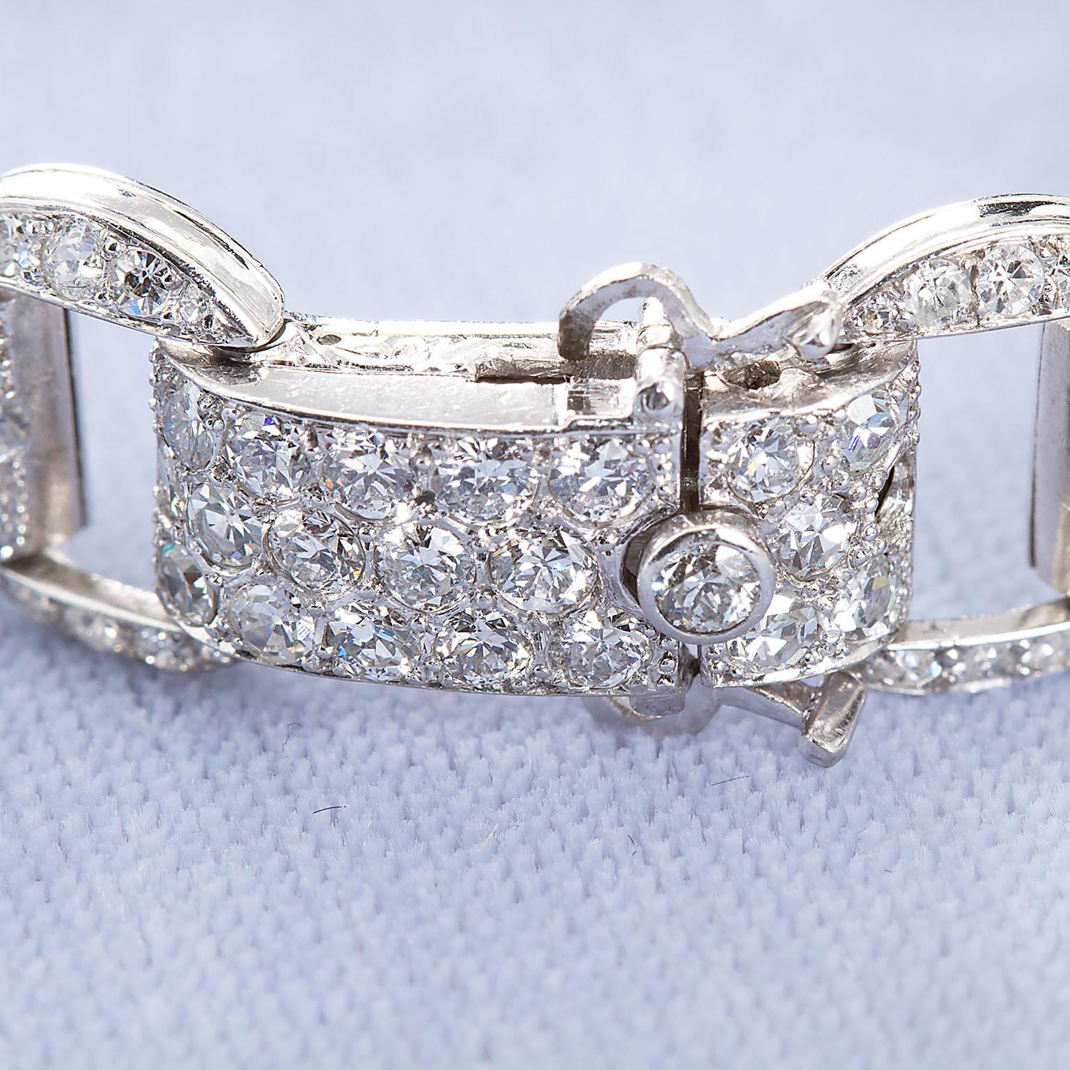 Art Deco French Diamond Link Pave Bracelet 18.50 Carat set in Platinum For Sale 3