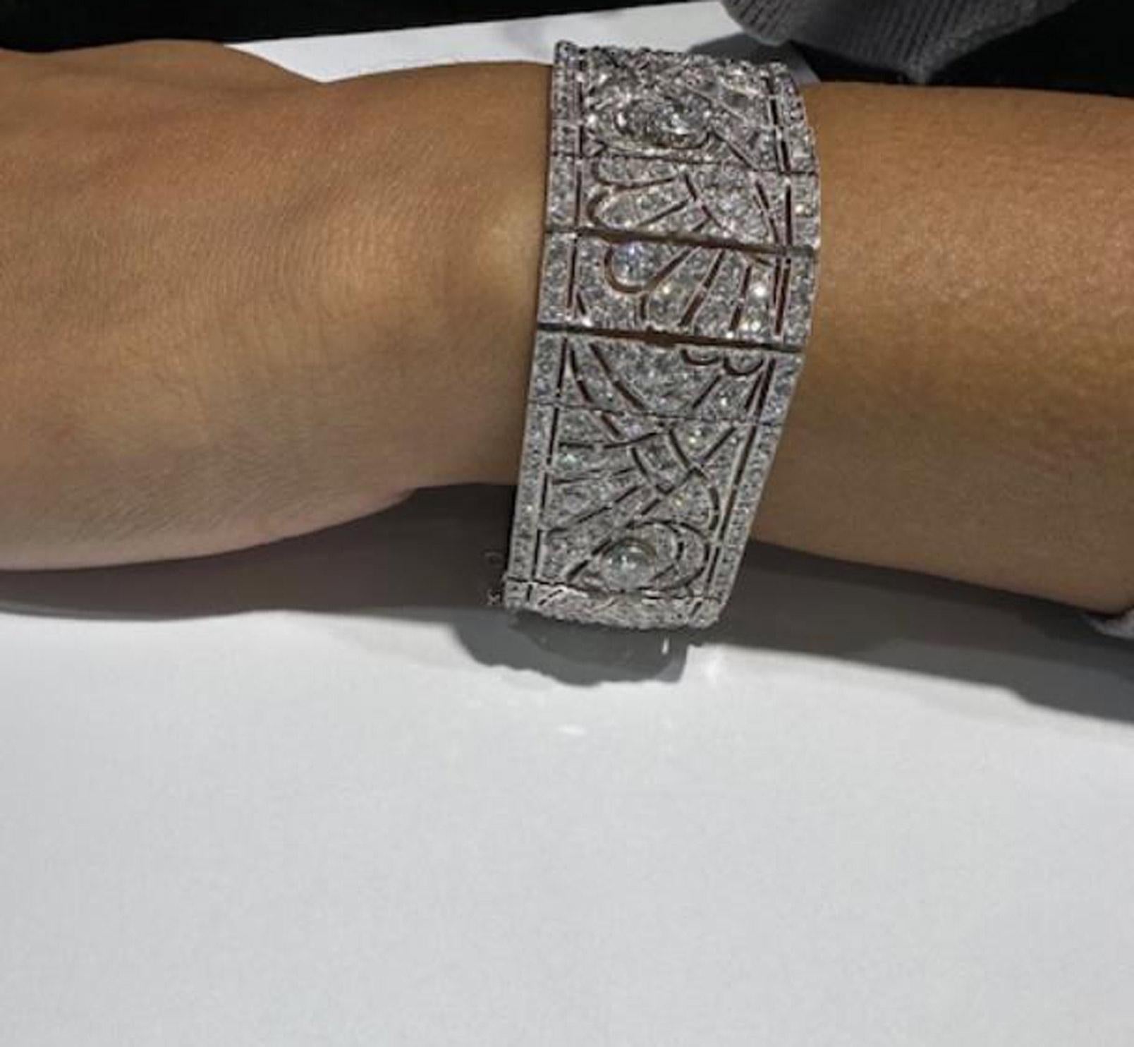 Pulsera Art Déco Francesa de Platino y Diamantes en venta 5