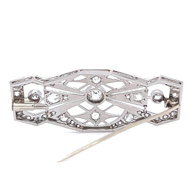 Art Deco French Diamond Platinum Brooch For Sale at 1stDibs