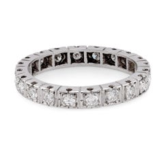 Art Deco: fascia per l'eternità in platino con diamante francese