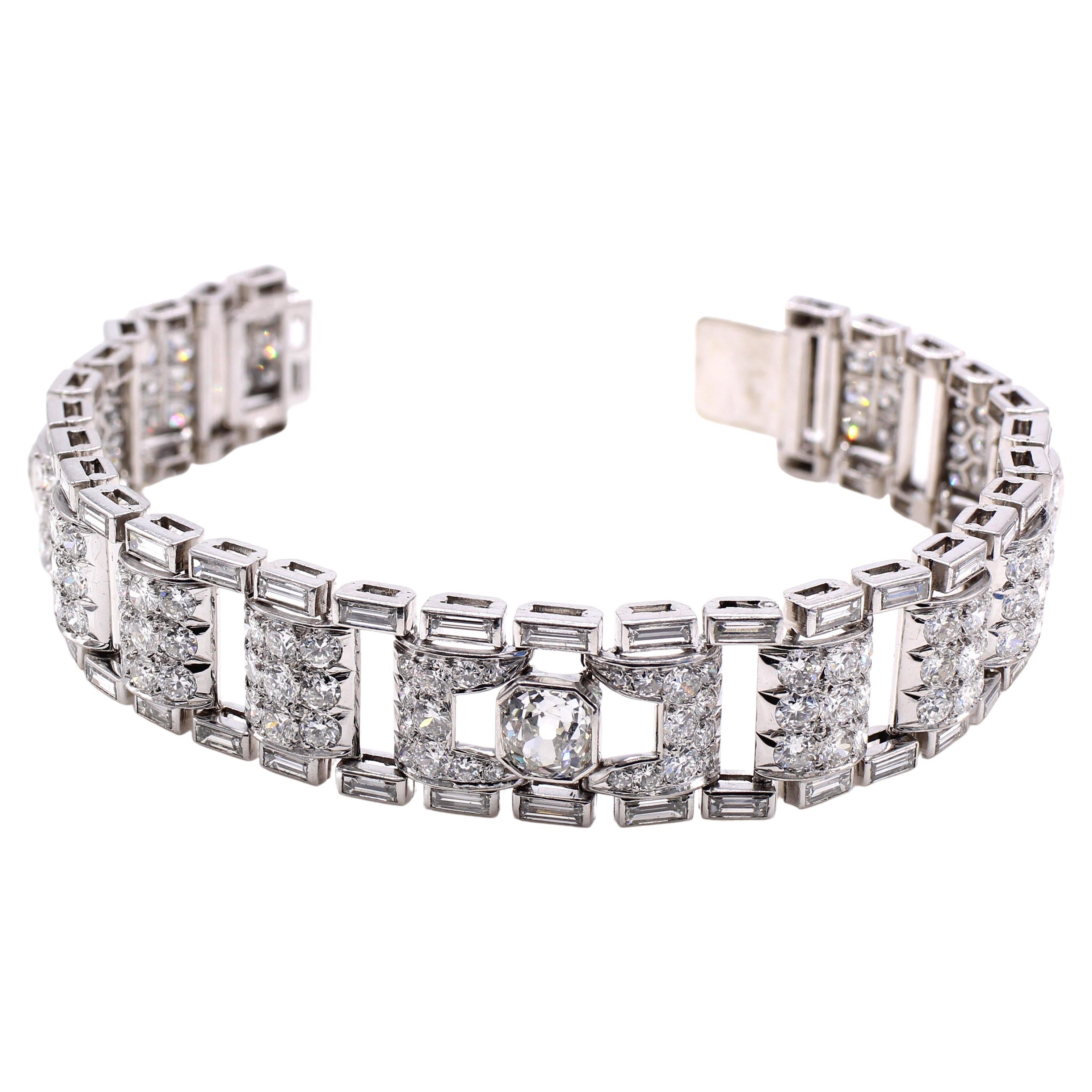 Art Deco French Diamond Platinum Link Bracelet For Sale