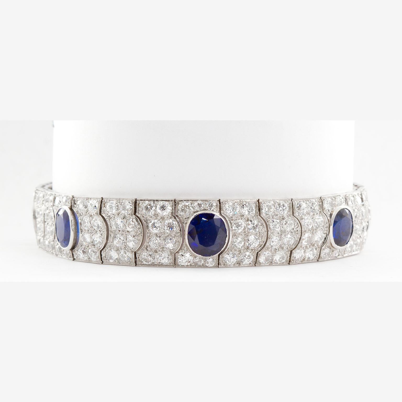 Oval Cut Art Deco French Diamond No-Heat Burma Oval Sapphire Bracelet 25 Carats