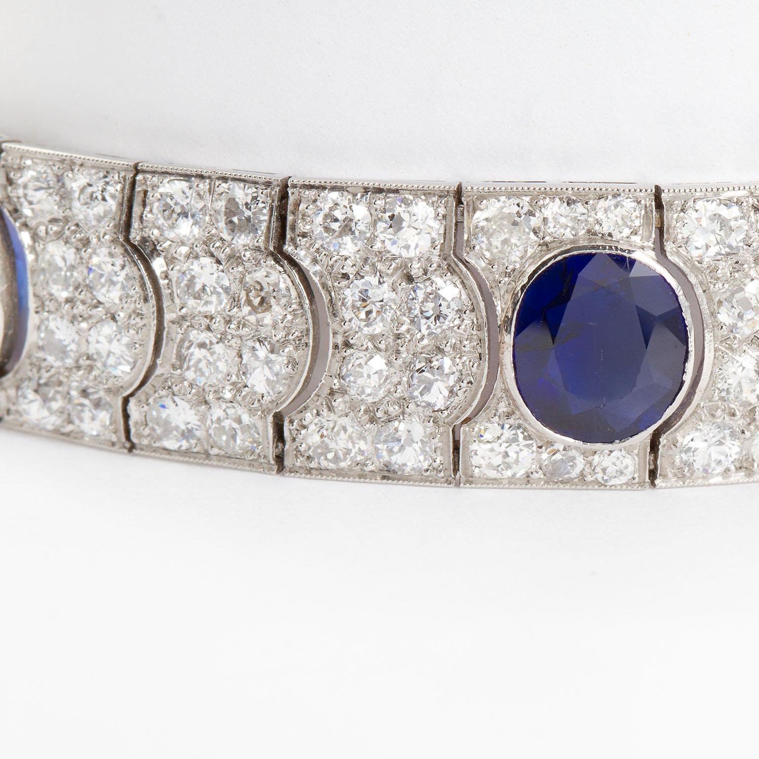 Art Deco French Diamond No-Heat Burma Oval Sapphire Bracelet 25 Carats 1