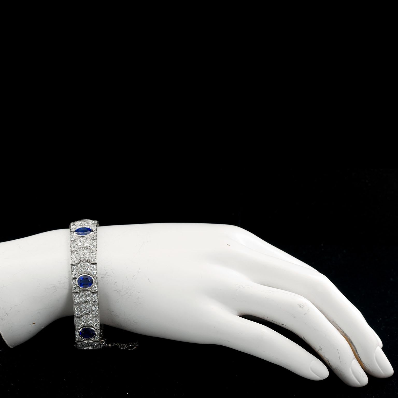 Art Deco French Diamond No-Heat Burma Oval Sapphire Bracelet 25 Carats 4
