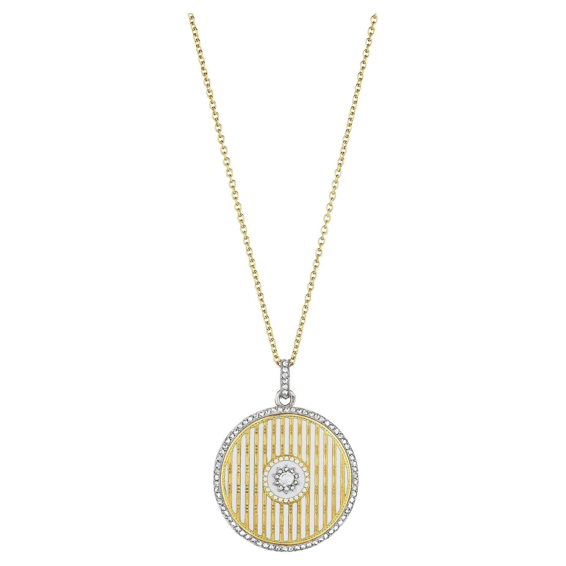Halskette mit französischem Art-déco-Diamant-Weiß-Emaille-Platin-Gold-Scheiben-Anhänger im Angebot