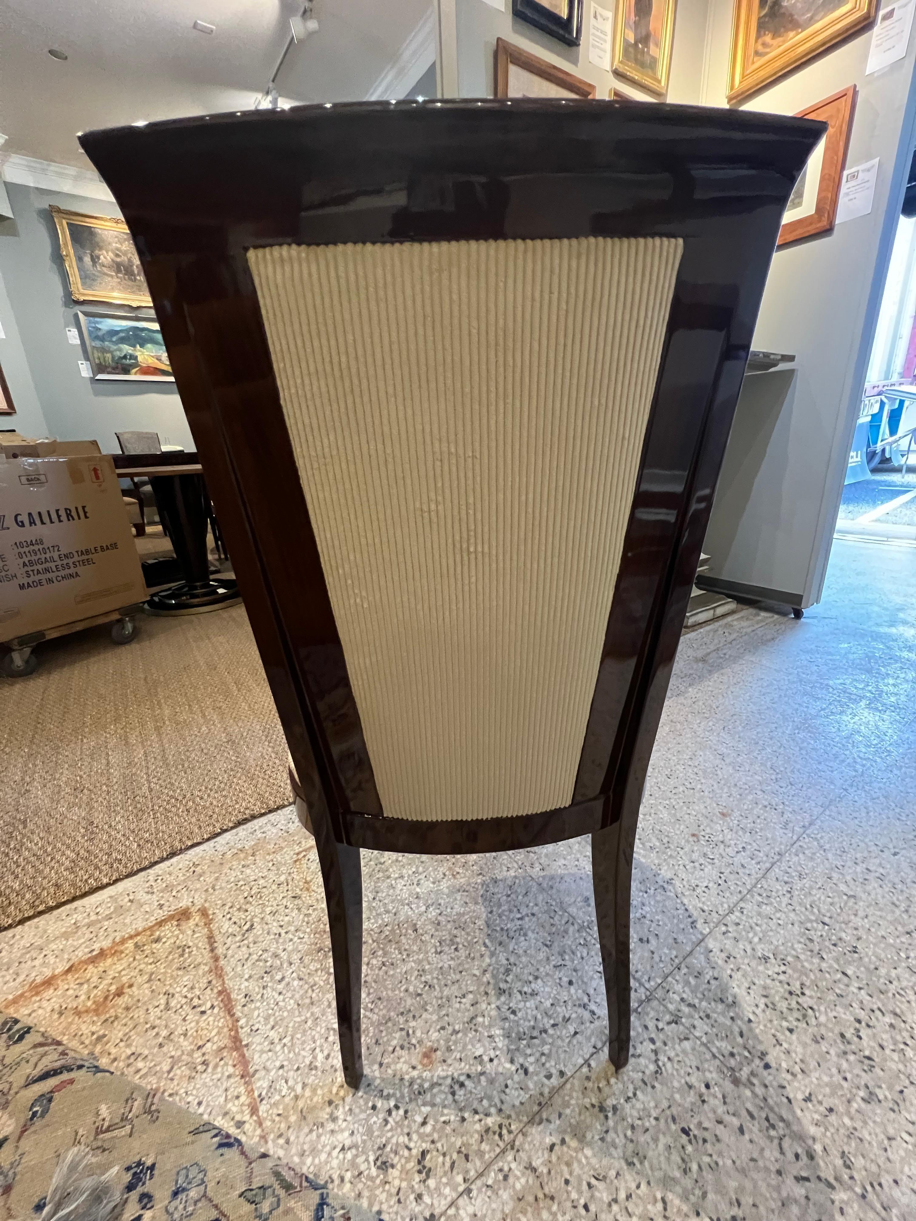 Art Deco French Dining Chair in Walnut In Excellent Condition For Sale In Houston, TX