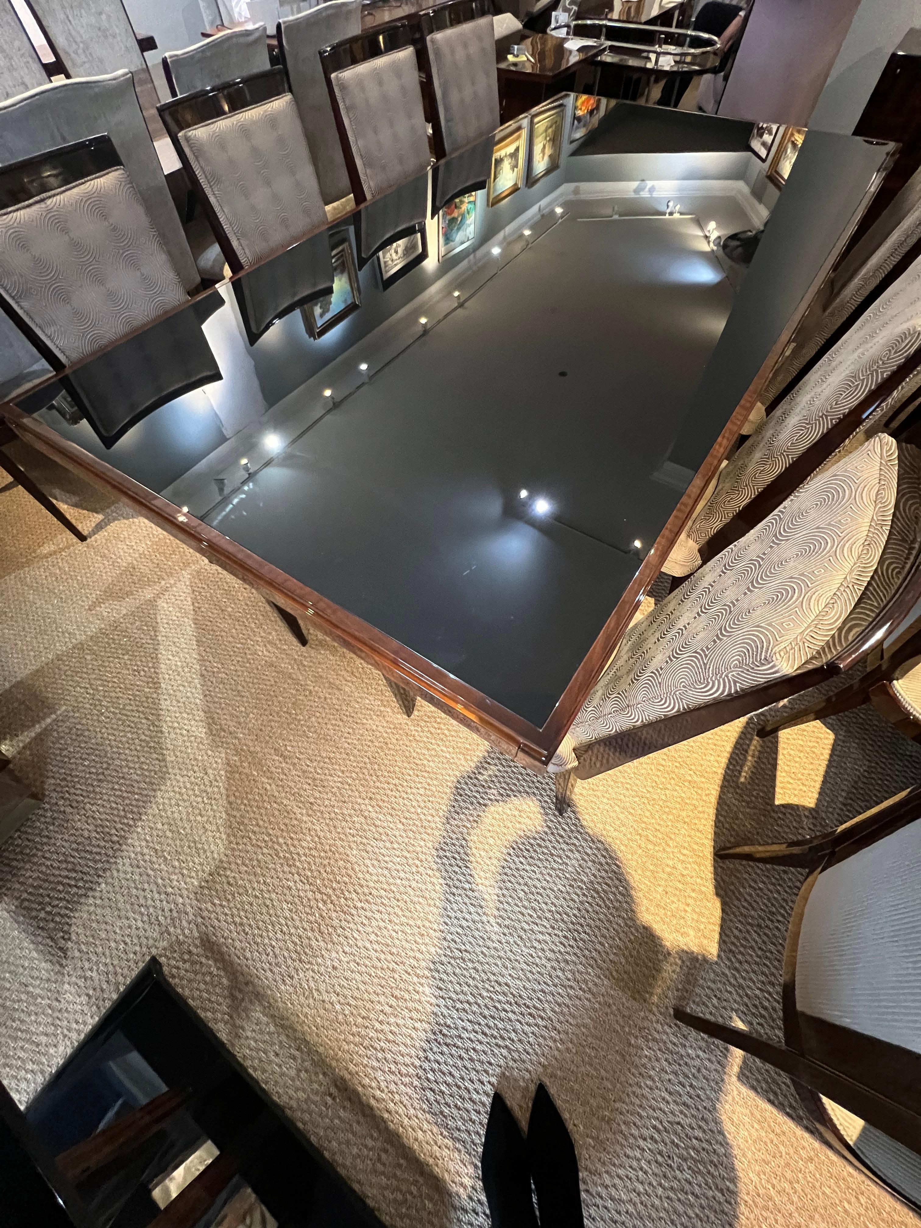 Art Deco French Dining Room Table in Walnut with Glass Top In Excellent Condition For Sale In Houston, TX