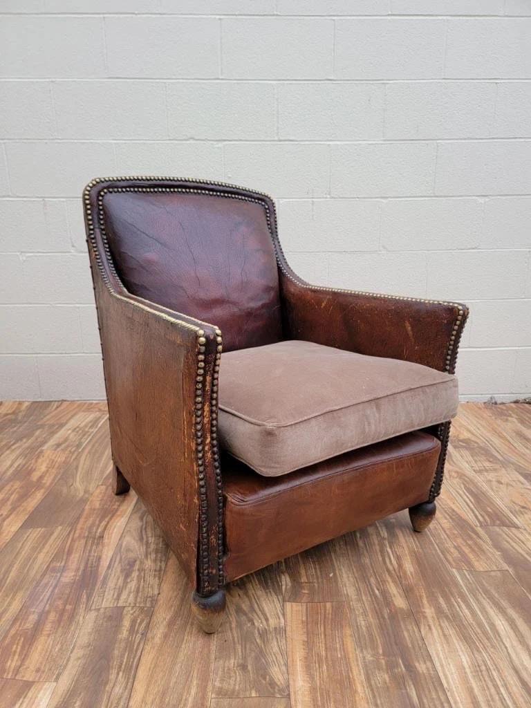 Art Deco French Distressed Brown Lounge Chair

This Art Deco French distressed lounge chair has its original distressed leather with nicely worn patina adding to its chic look and style. 

Circa: 1930 

Dimensions:
H 32”
W 25”
D 25”.
