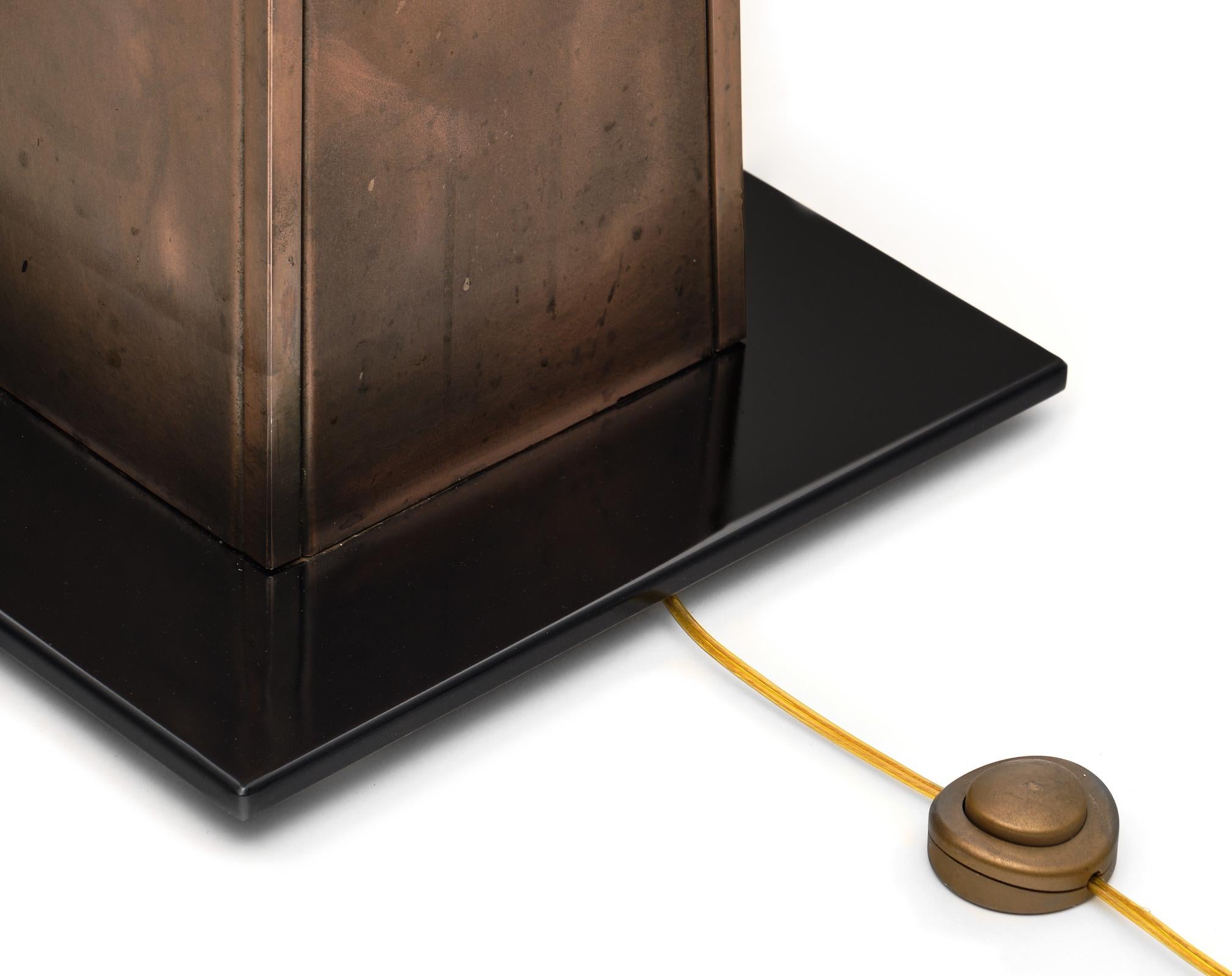 Art Deco French Floor Lamp in the Style of Jean Dunand 4