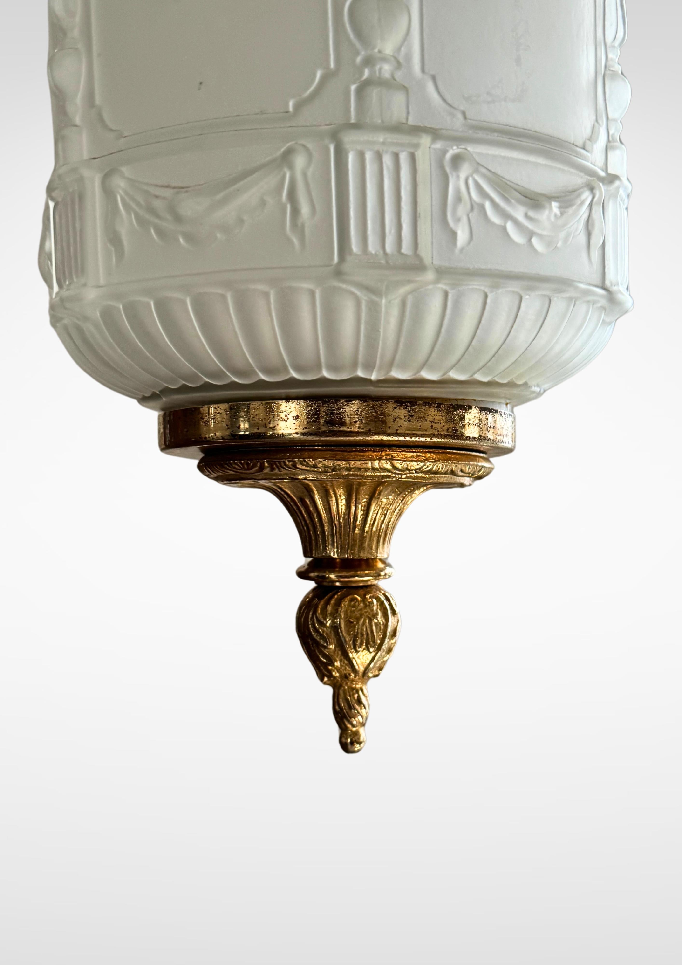 Art Deco French Frosted Glass Suspension Pendant Ceiling Light Degué attr. In Good Condition In Torquay, GB