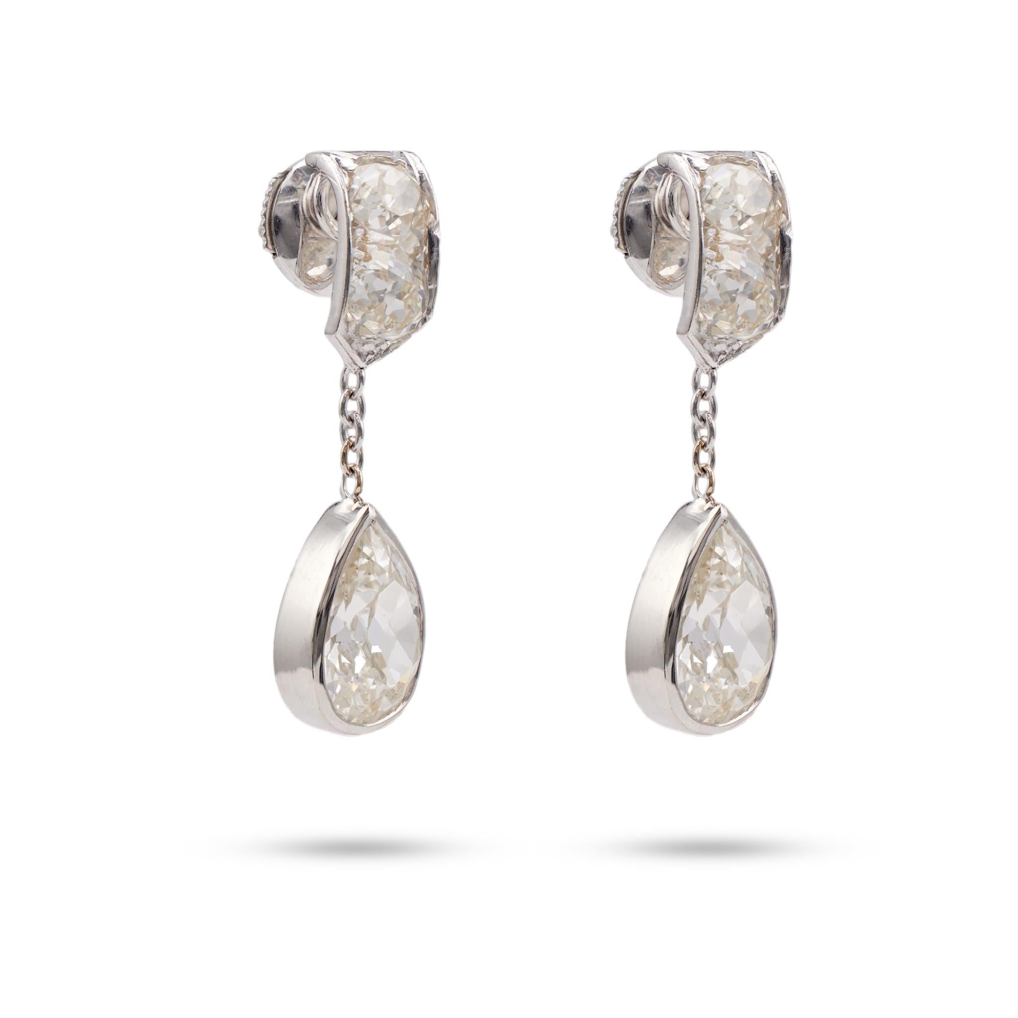 Art Deco French GIA 5.50 Carat Total Weight Diamond Platinum Drop Earrings In Good Condition For Sale In Beverly Hills, CA