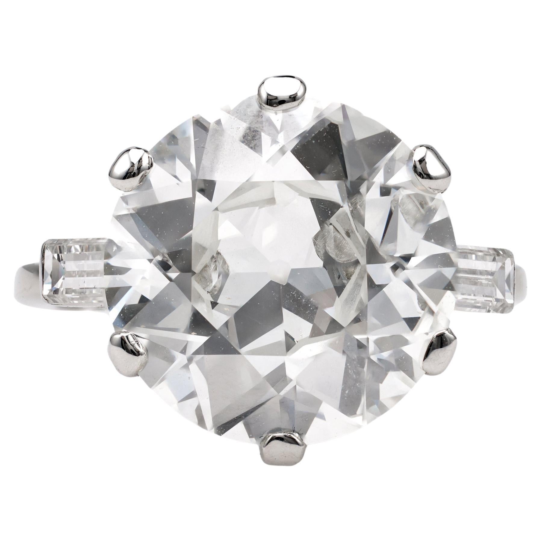 Art déco français GIA 5,52 carats diamant taille européenne ancienne platine or blanc 18 carats  en vente