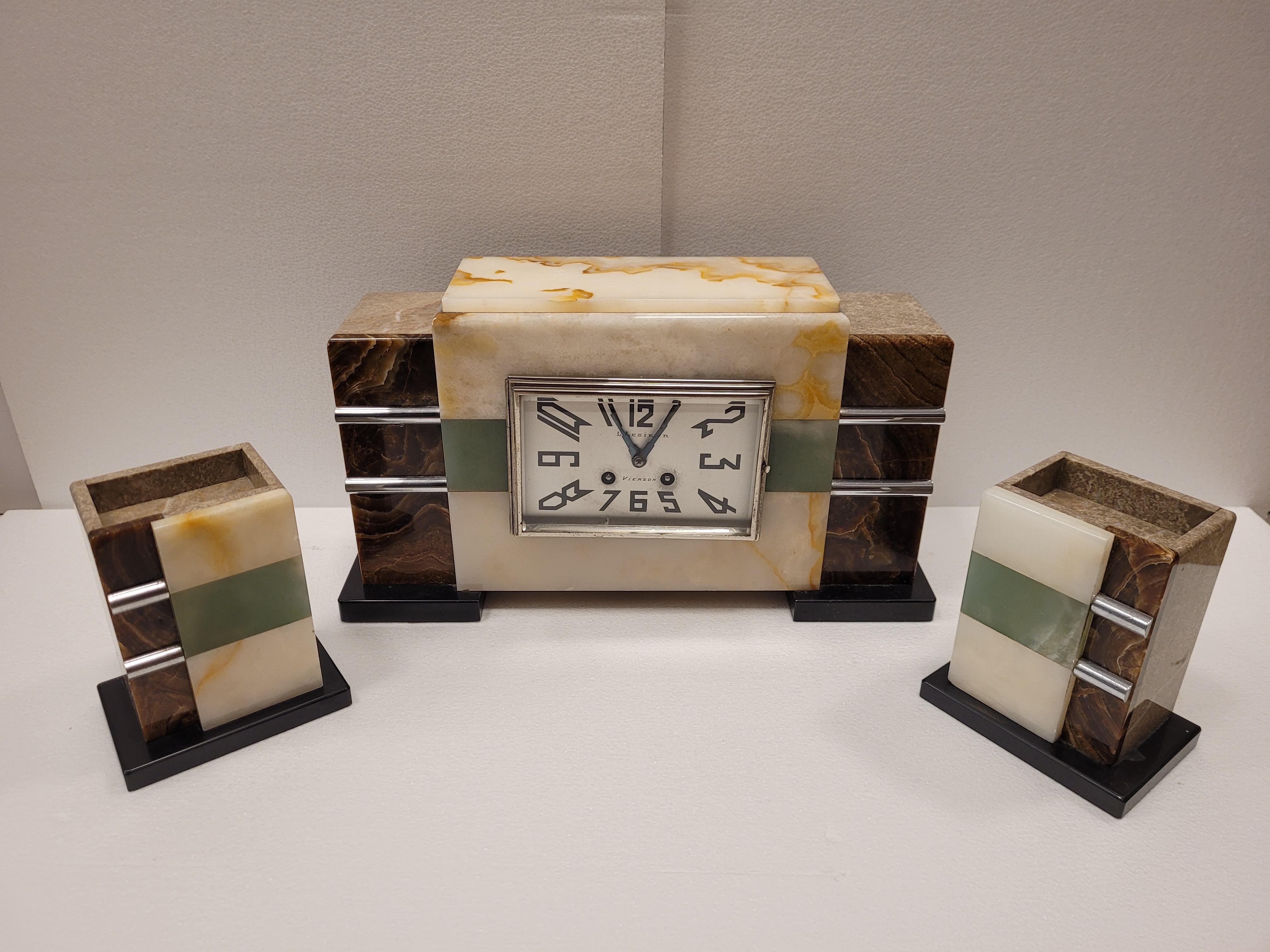 Art deco French Green brown  Marble MANTEL CLOCK , and set of 2 pieces 5