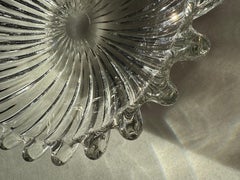 Grand bol ou pièce centrale Art Déco français en cristal de Bayel